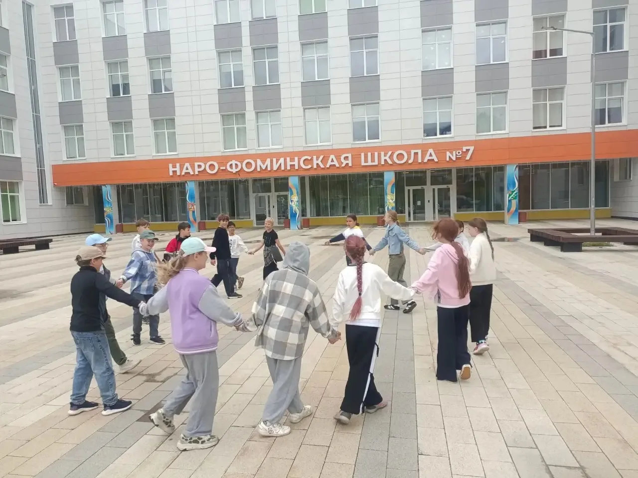 🌸Сказки, кино и свежий воздух: творческий экватор в «Лагере Успеха»🌸

🌎Новый день в нашем лагере 