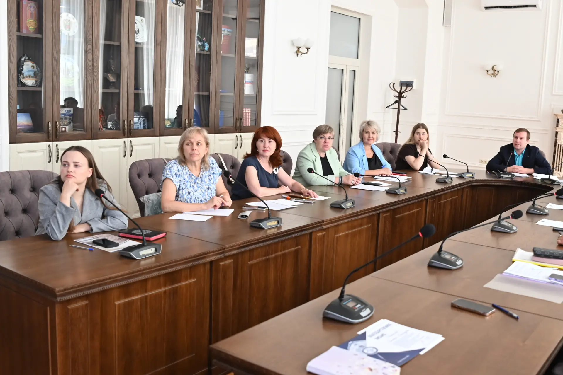 📣 Расширенное совещание по воспитательной работе в Профессорском клубе РГЭУ (РИНХ)