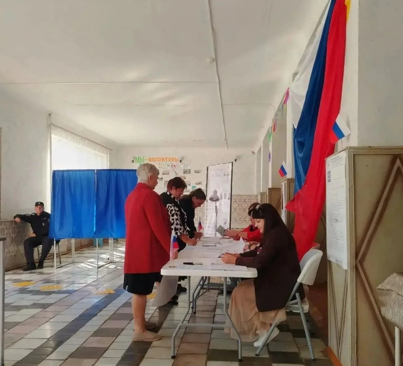 ⚡️ В первый день голосования избиратели Фроловского района проявляют большую активность