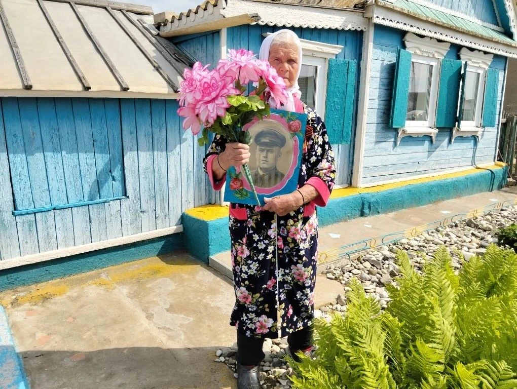 В комплексном центре социального обслуживания населения Икрянинского района продолжаетс...