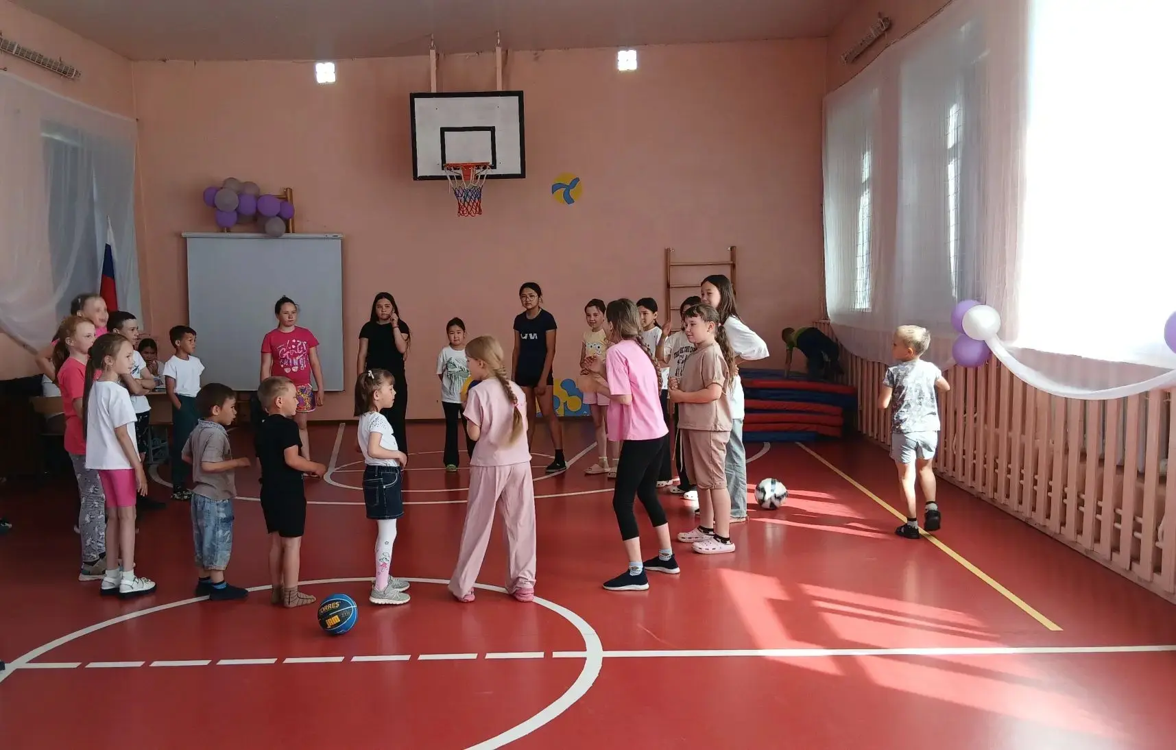 ☀️⚘️🌼🌷Девятый день в нашем солнечном лагере прошёл ярко и насыщенно!** 💥💥💥Утро началось с бодро