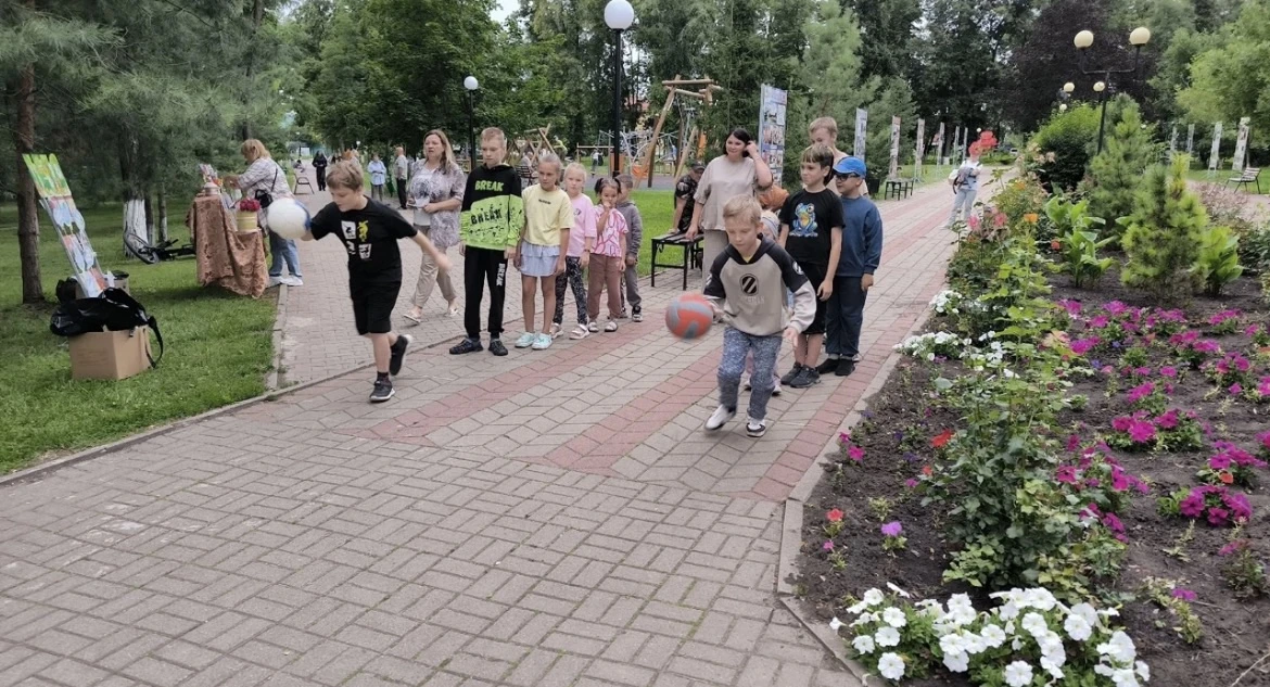 🌿Сегодня в Центральном парке отдыха им. Ленина продолжились отчетные концерты "Музыкальное лето" тв