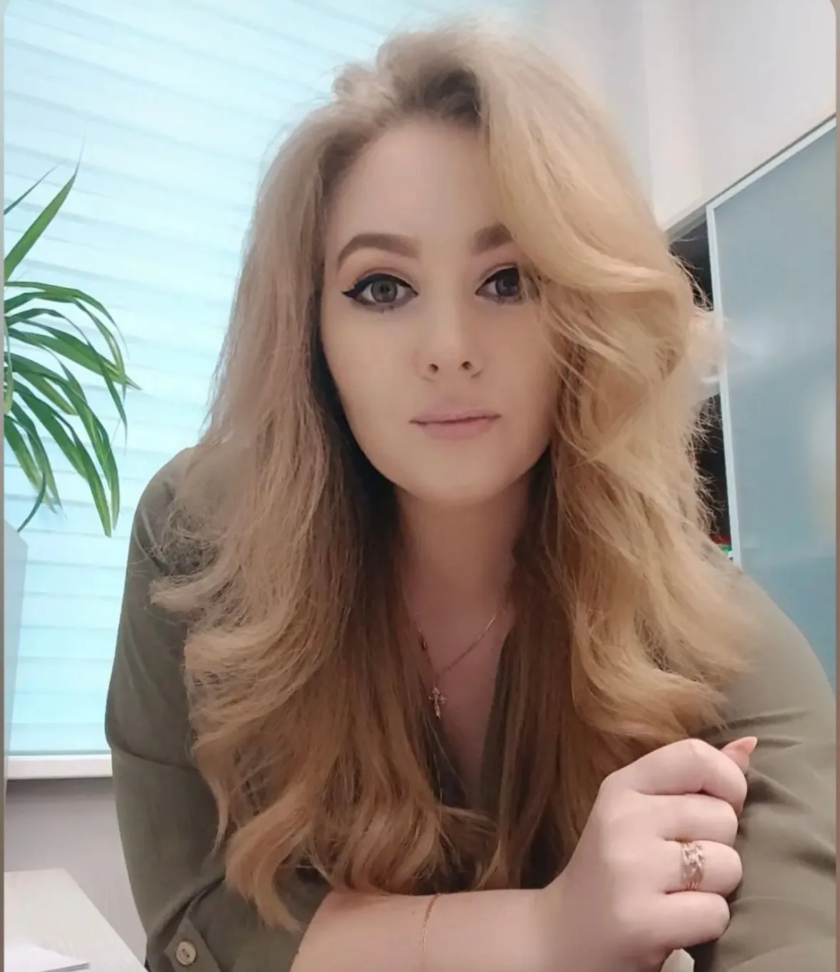 🎉С ДНЁМ РОЖДЕНИЯ🎉 #СДнемРождения #УникальнаяКоманда  👩🏻‍💼Сегодня мы поздравляем с днем рождения Реве