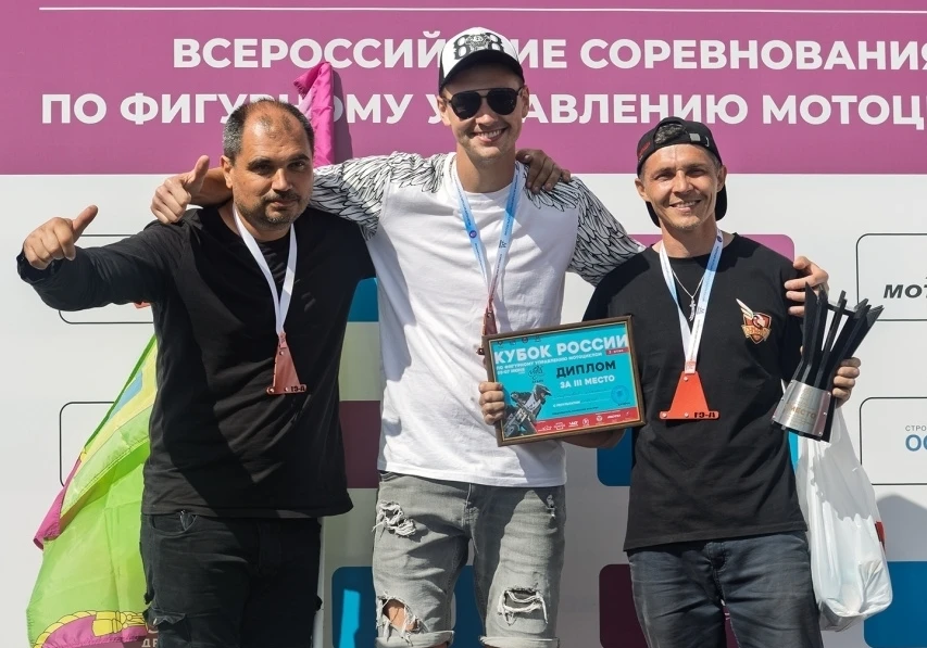 Тверской гонщик стал триумфатором всероссийских соревнований по мотоджимхане 🏆