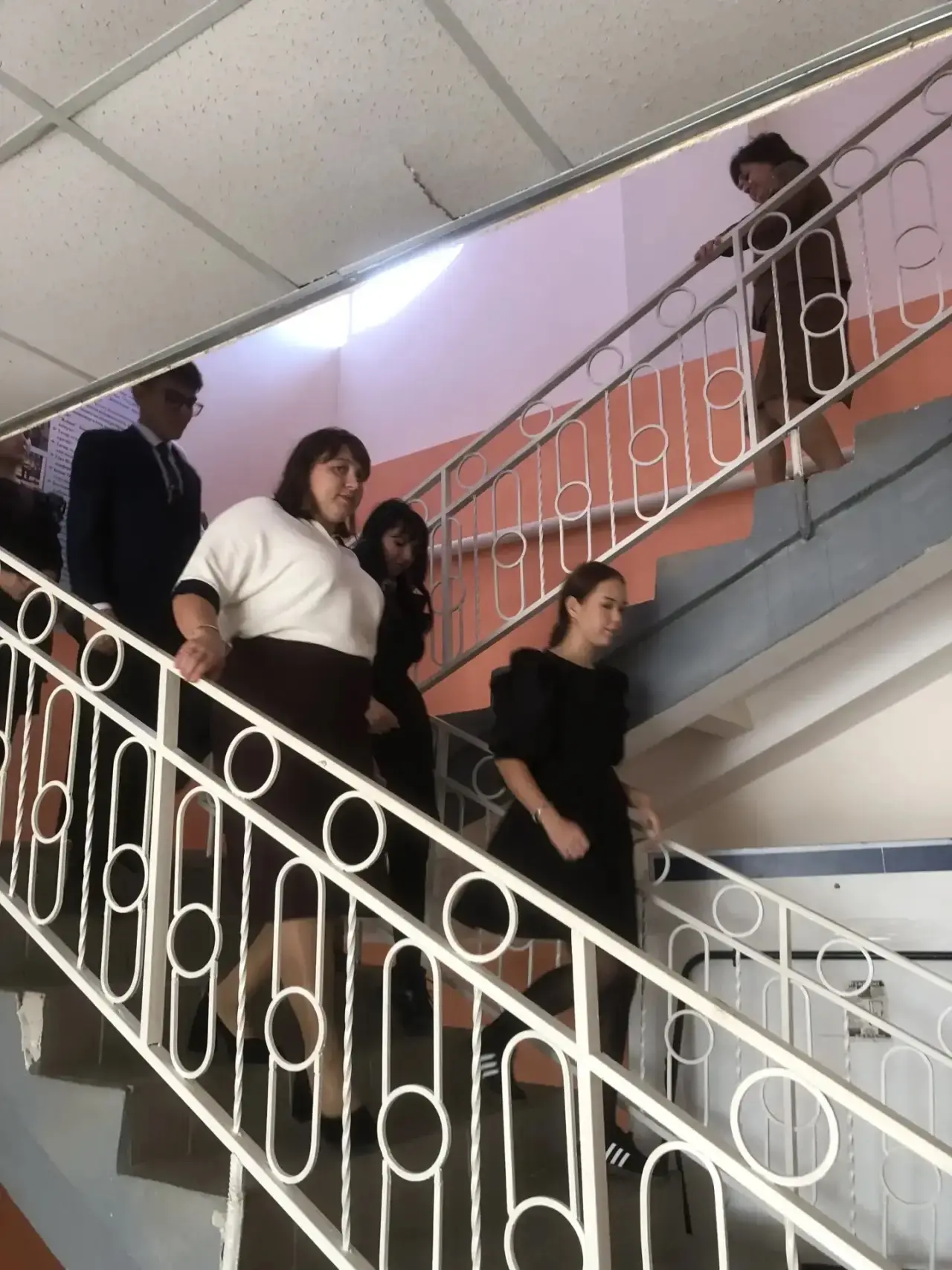 В нашей школе прошла плановая тренировочная эвакуация. Это важнейшее мероприятие, цель ...