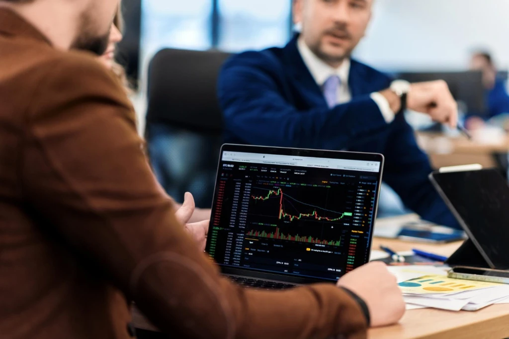📈 СПБ Биржа открывает доступ к акциям Airbnb, Shopify, Cloudflare и других компаний