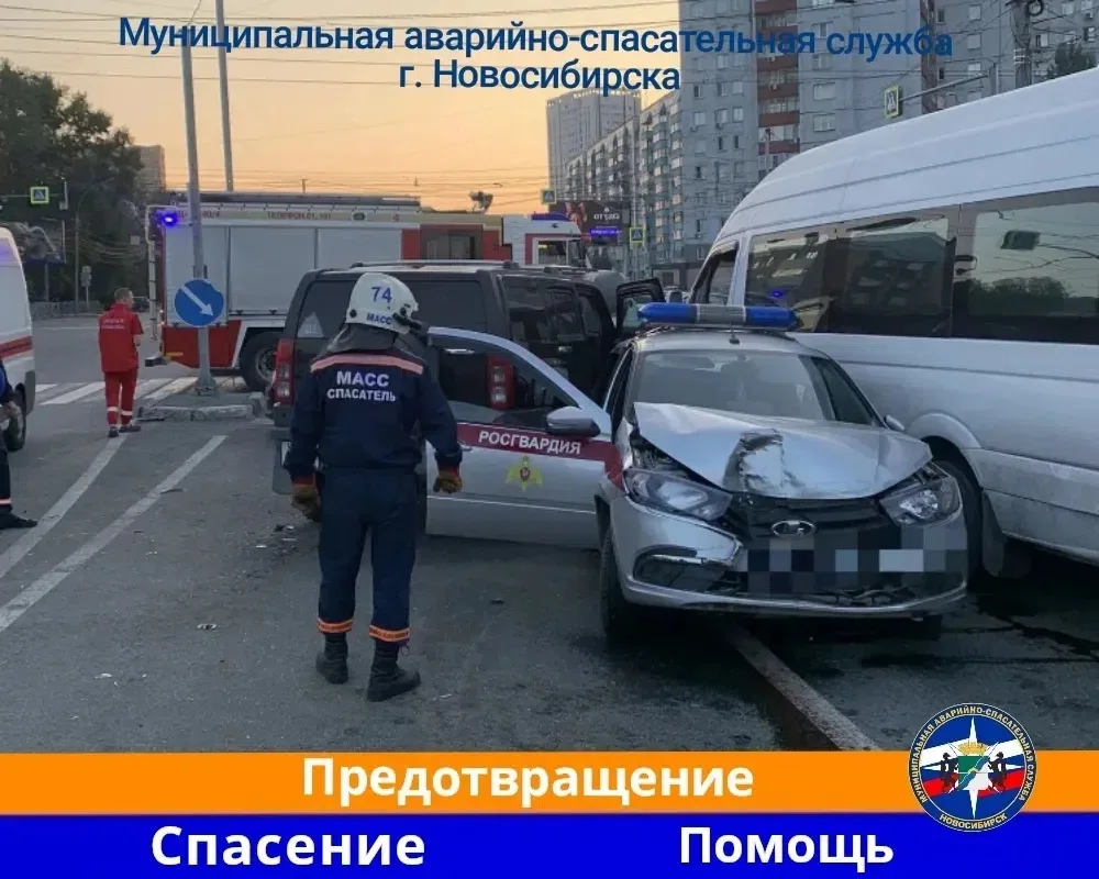 🚨 Массовое ДТП с участием автомобиля Росгвардии