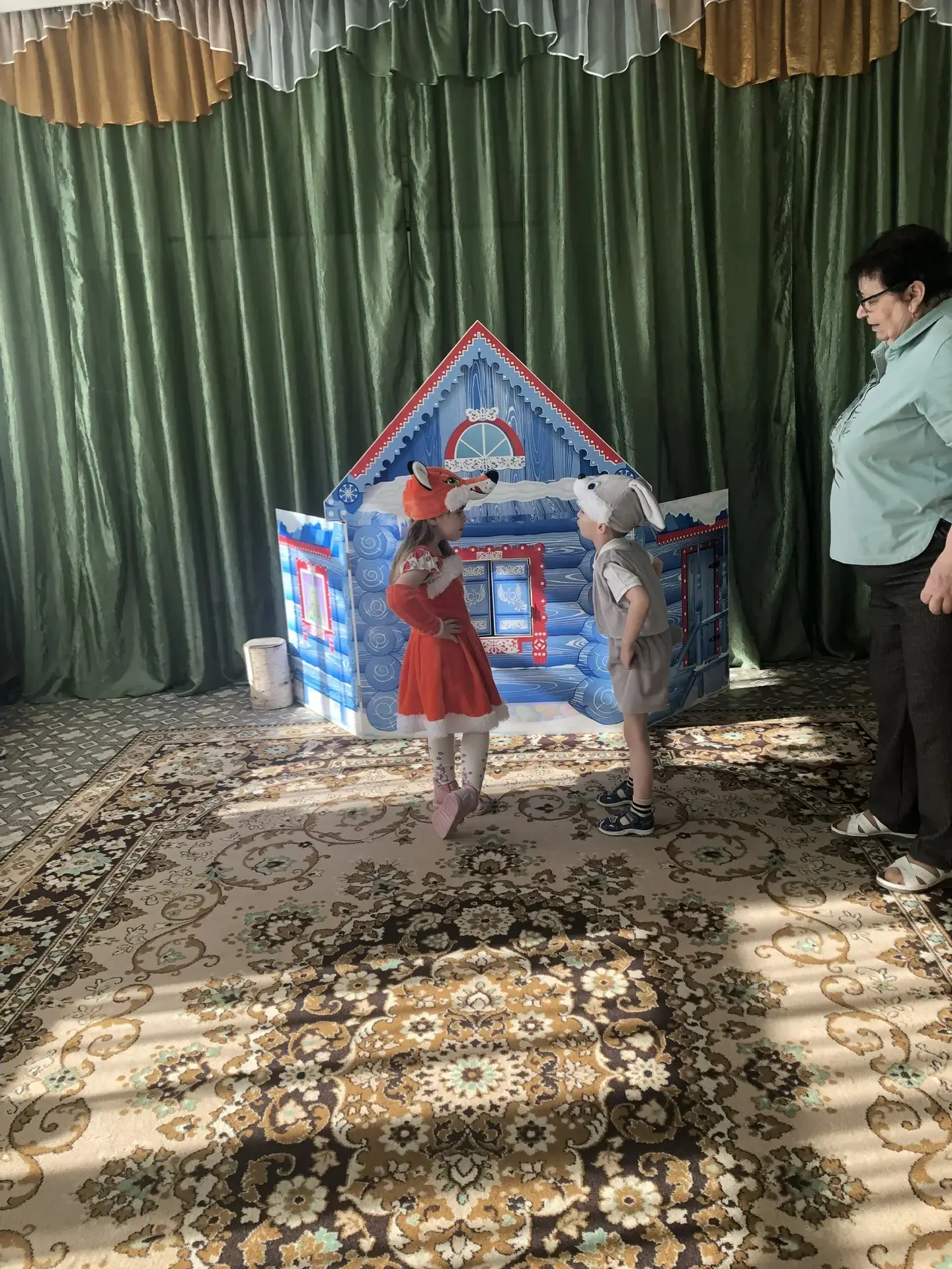 27   марта - " День Театра" 🎭🎭🎭🎭🎭.                Ребята младше  -средней группы п...