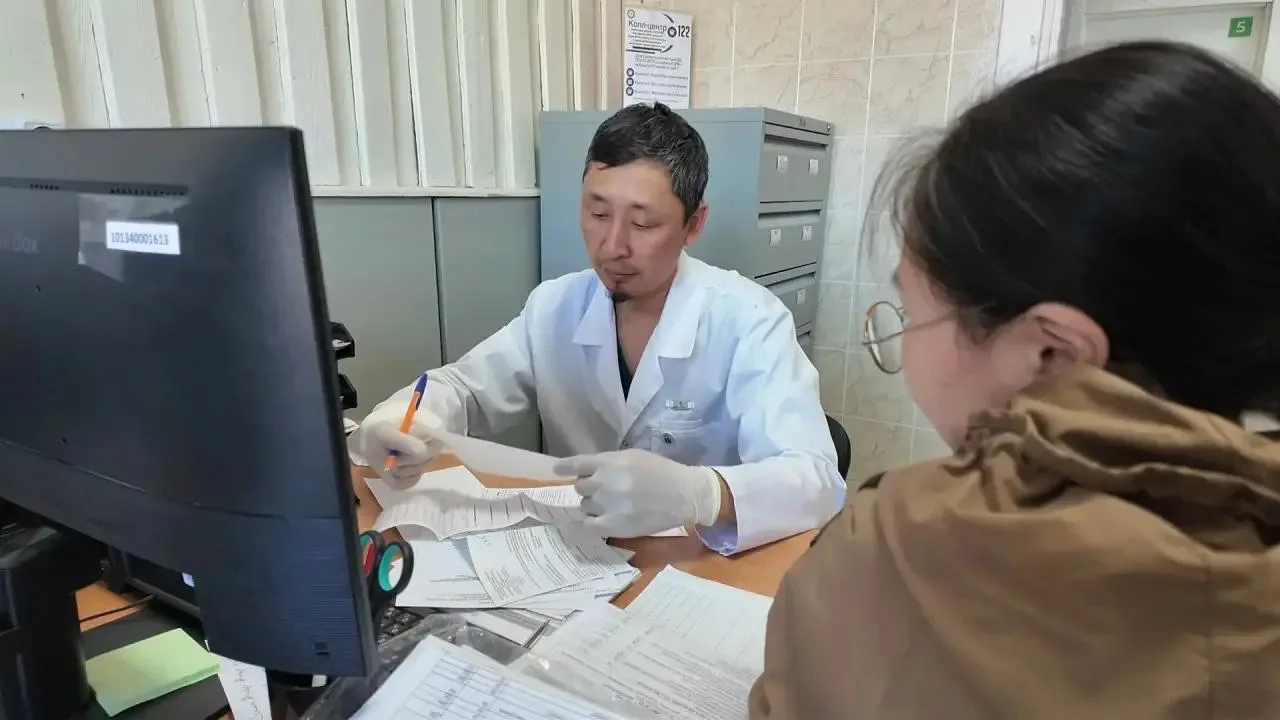 👍Сунтаарга доруобуйа киинэ аһыллан дьон абыранар  Саха сиригэр 8 доруобуйа киинэ үлэлиир. Онтон биир