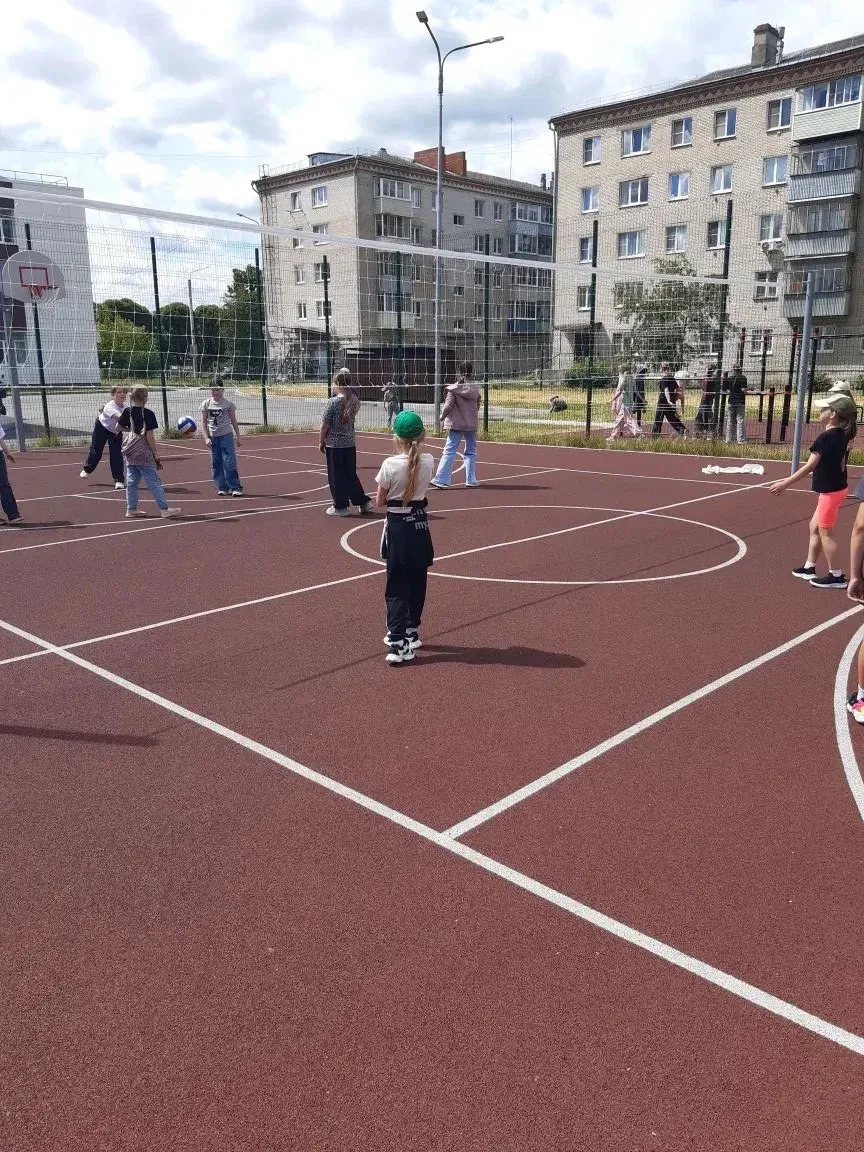 Школьный лагерь, день 14☀️

Профессии – это круто! И мы это доказали!

Сегодня завершаем наше захват