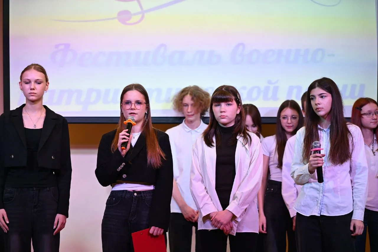 Музыка, объединяющая сердца🎶  ⭐️В стенах нашей школы сегодня зазвучали особенные мелодии — стартовал