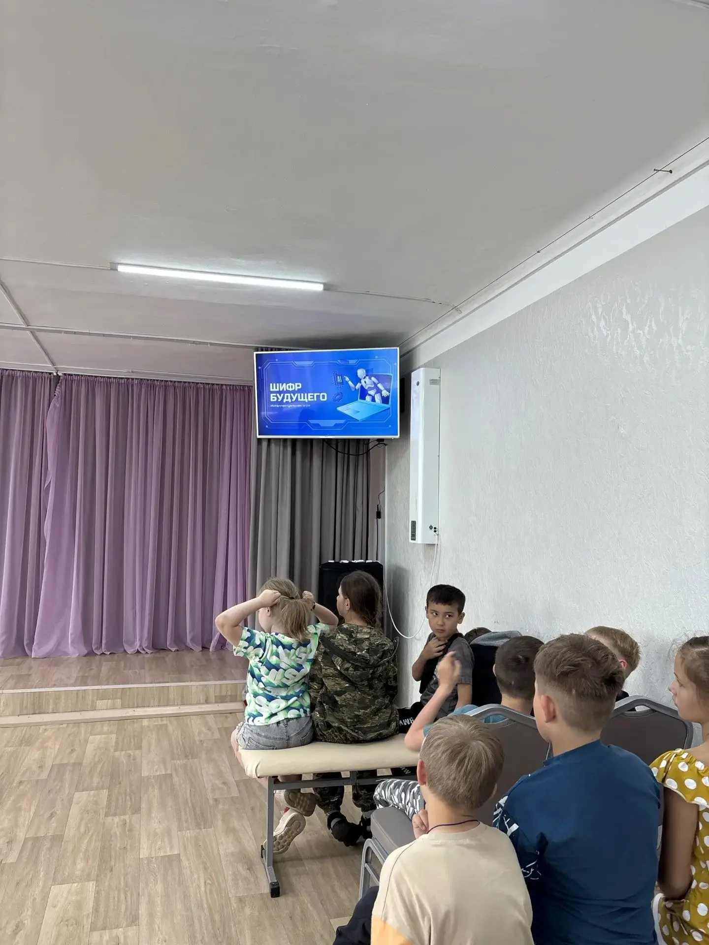 📖 16 июня отряды «Траверс» и «Щит» посетили важное культурное мероприятие в Железногорске-Илимском 