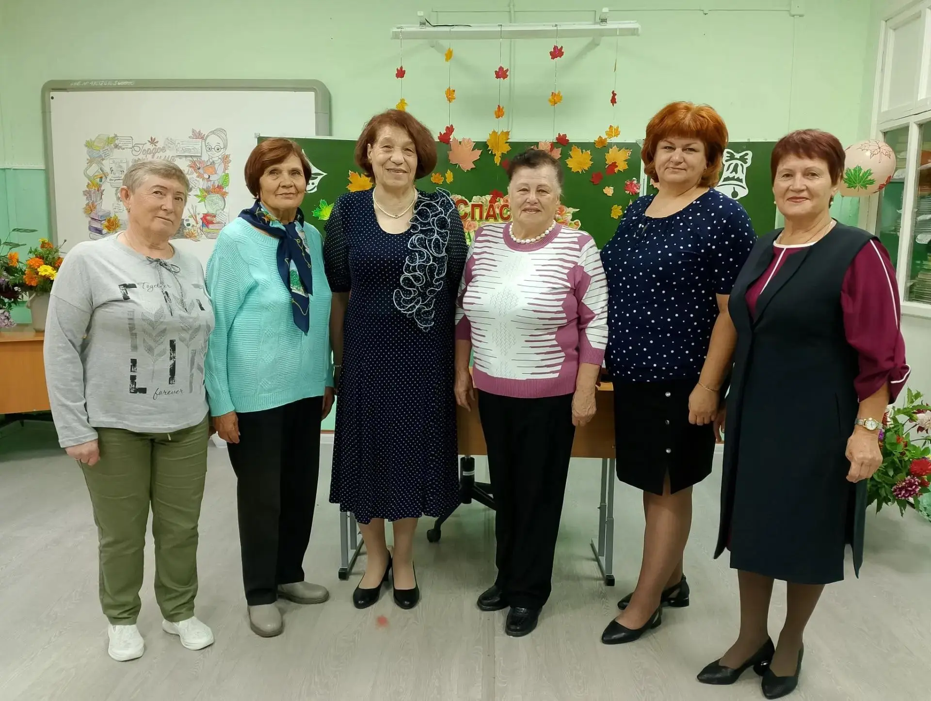 «🌹Уважаемые учителя, дорогие ветераны педагогического труда!