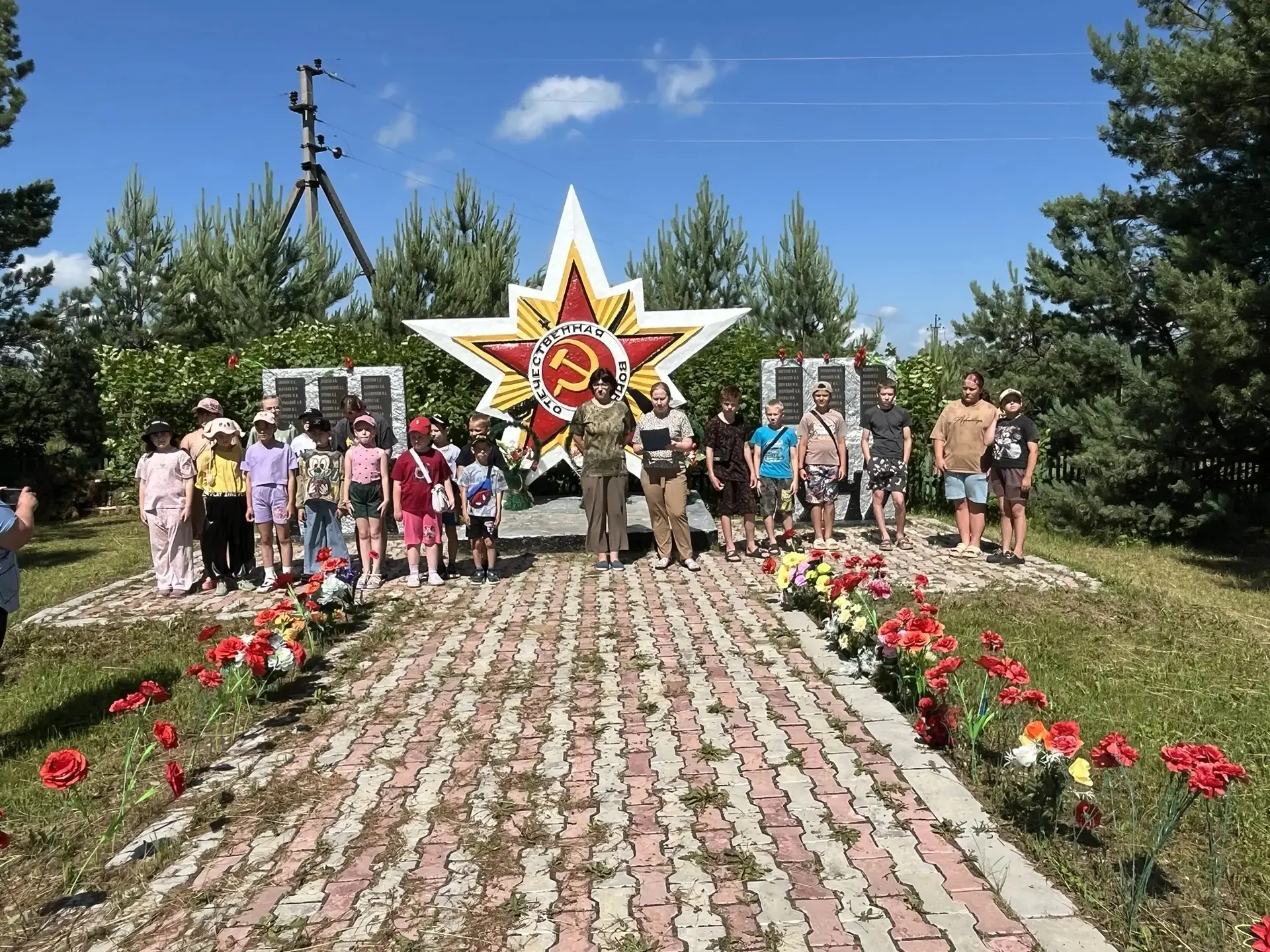 #Календарные_даты 

Сегодня, 22 июня 2026 года, в День памяти и скорби, у памятника воинам Великой О