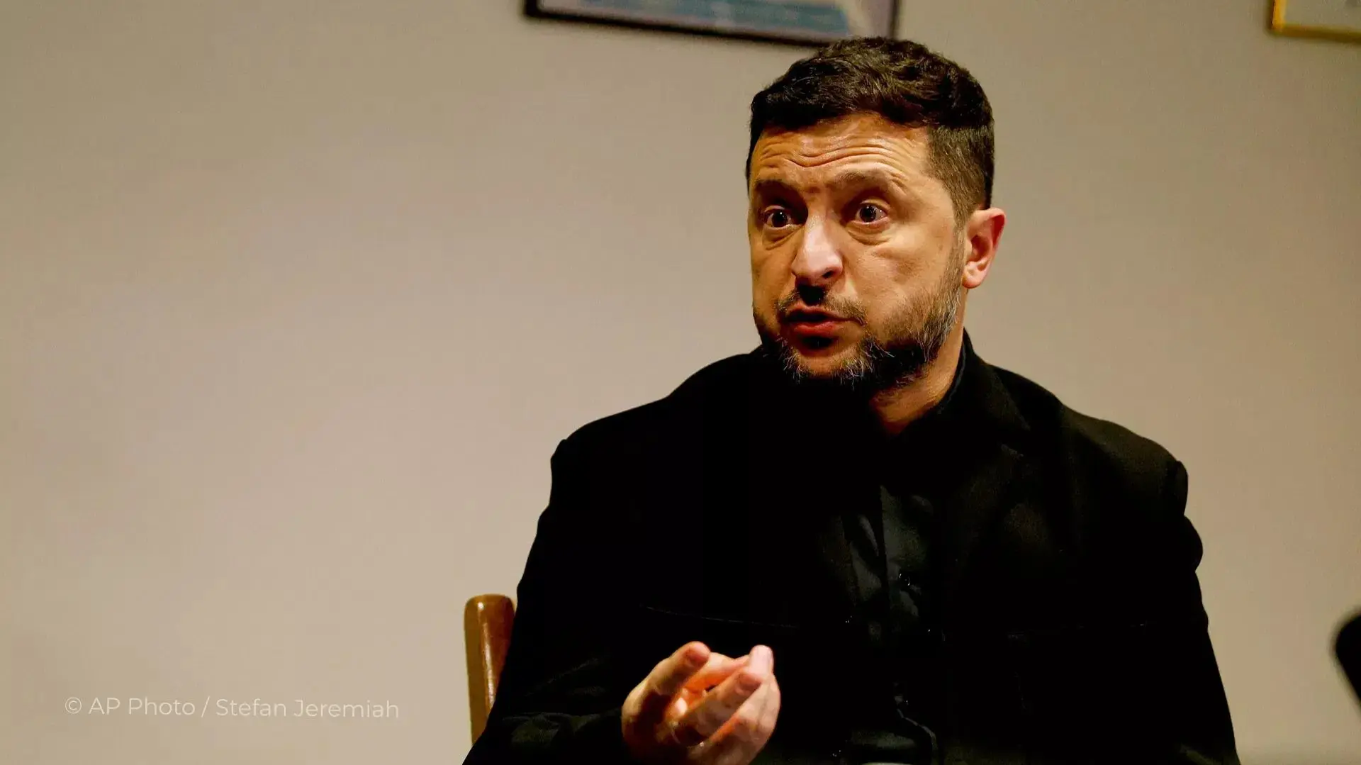 Внешний госдолг Украины при Зеленском увеличился почти в шесть раз, выяснило РИА Новости.