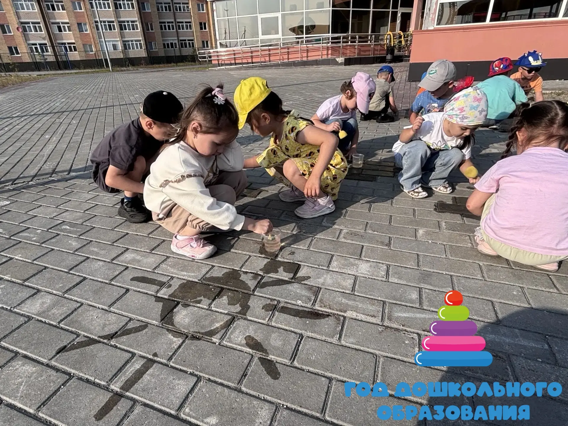 🎨 Секрет дня, который покорил и наших маленьких исследователей, и ребят постарше:оказы...