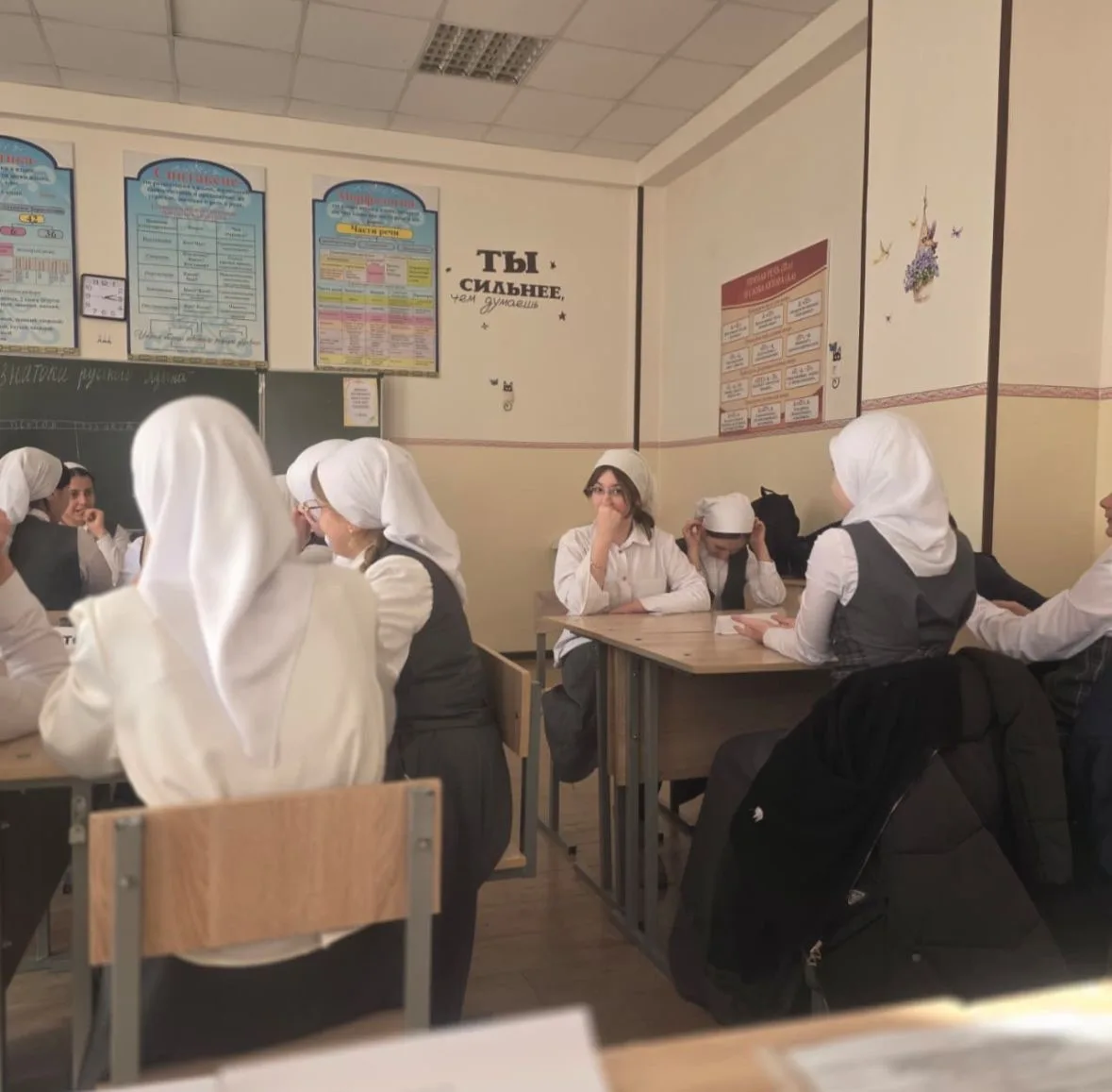 В рамках Недели русского языка и литературы была проведена викторина по русскому языку «Знатоки русс