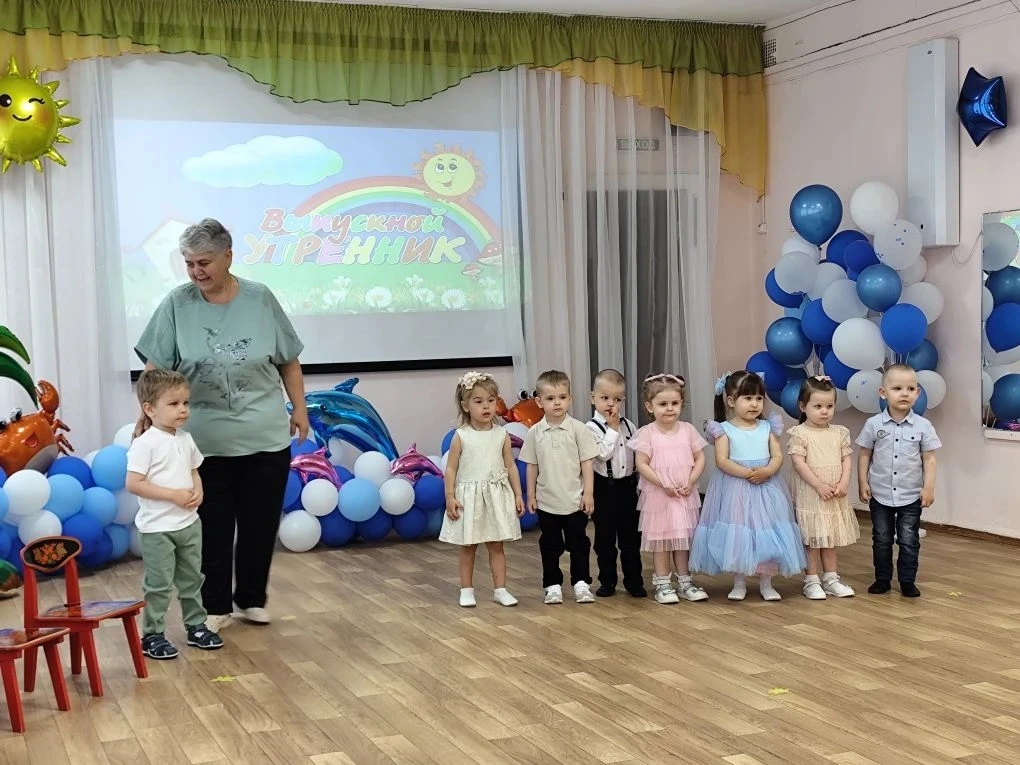 В группе раннего возраста  было особенно шумно и весело – наши маленькие звездочки отпр...