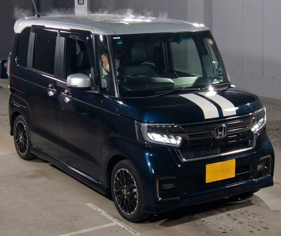 ПОДБОРКА АВТО ИЗ ЯПОНИИ ДО 900 000₽

➡️ HONDA N-BOX, CUSTOM L TURBO
Двигатель: 0.7 л | автомат
Выпус