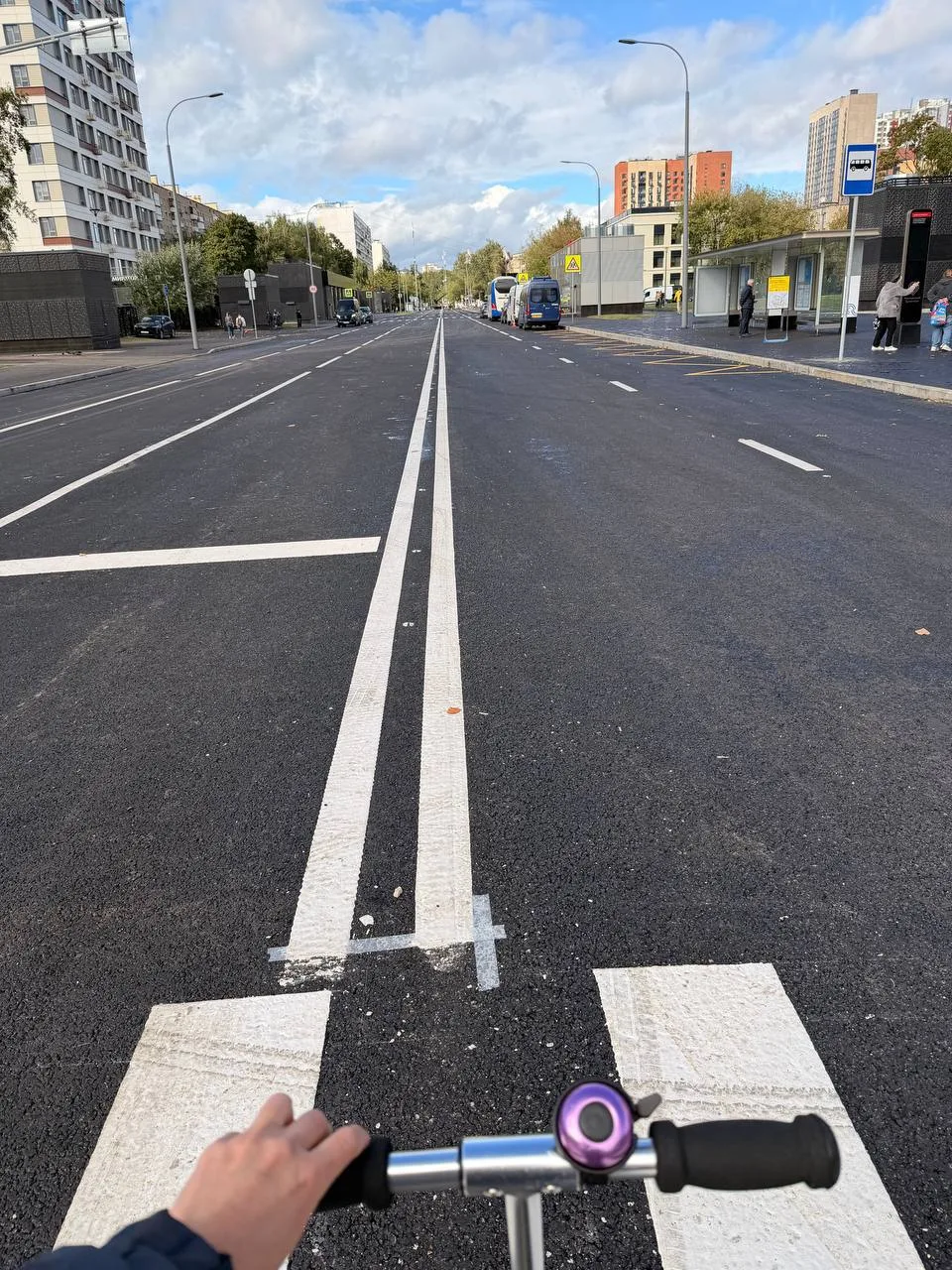 Открывают проезд на Демьяна Бедного. Ну, и открытие метро)))
