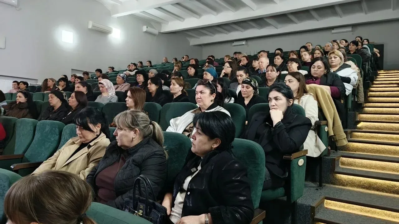 В Кошехабльском районе стартовала серия родительских собраний, посвящённых профилактике...