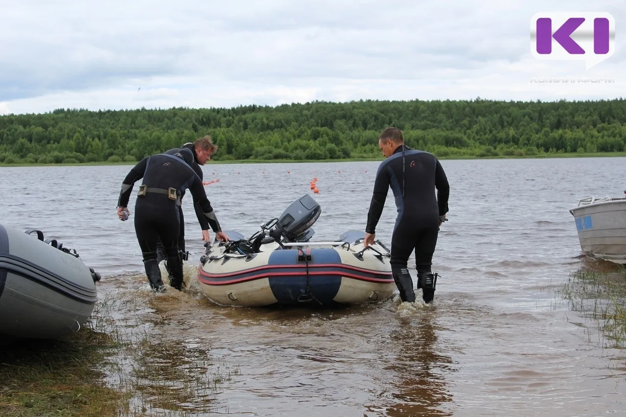 Водолазы СПАС-Коми обнаружили тело утонувшего в Сыктывкаре 12-летнего мальчика

https://komiinform.r