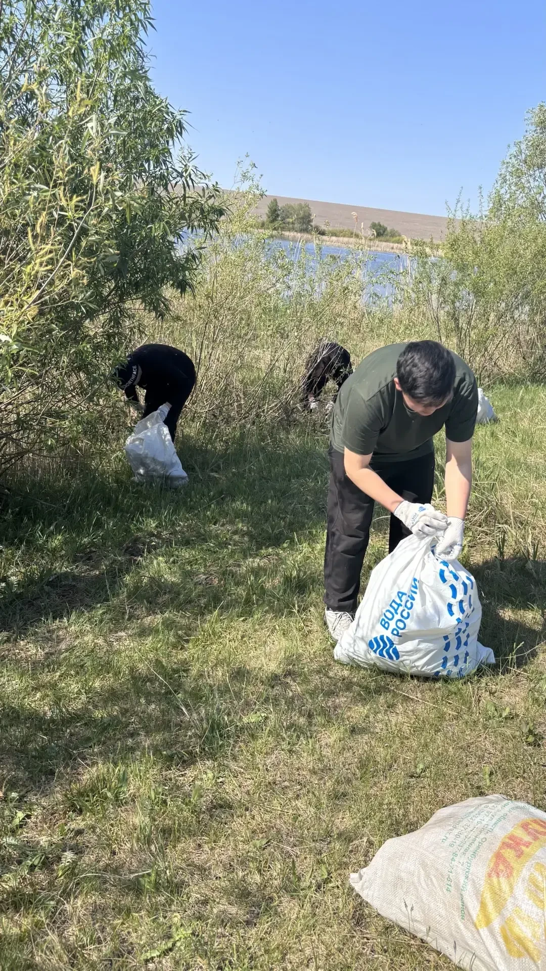 Студенты группы МД‑24 Акъярского горного колледжа имени И. Тасимова приняли участие в экологической 