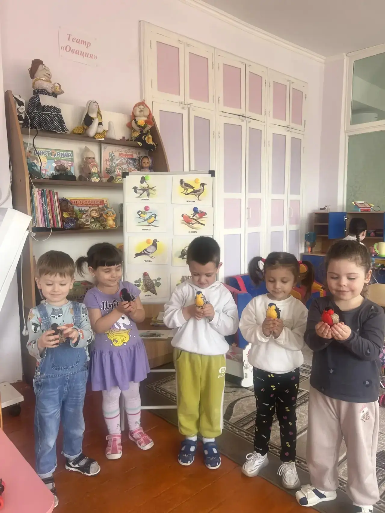 Ежегодно 1 апреля вся планета отмечает Международный день птиц. Его цель познакомить де...