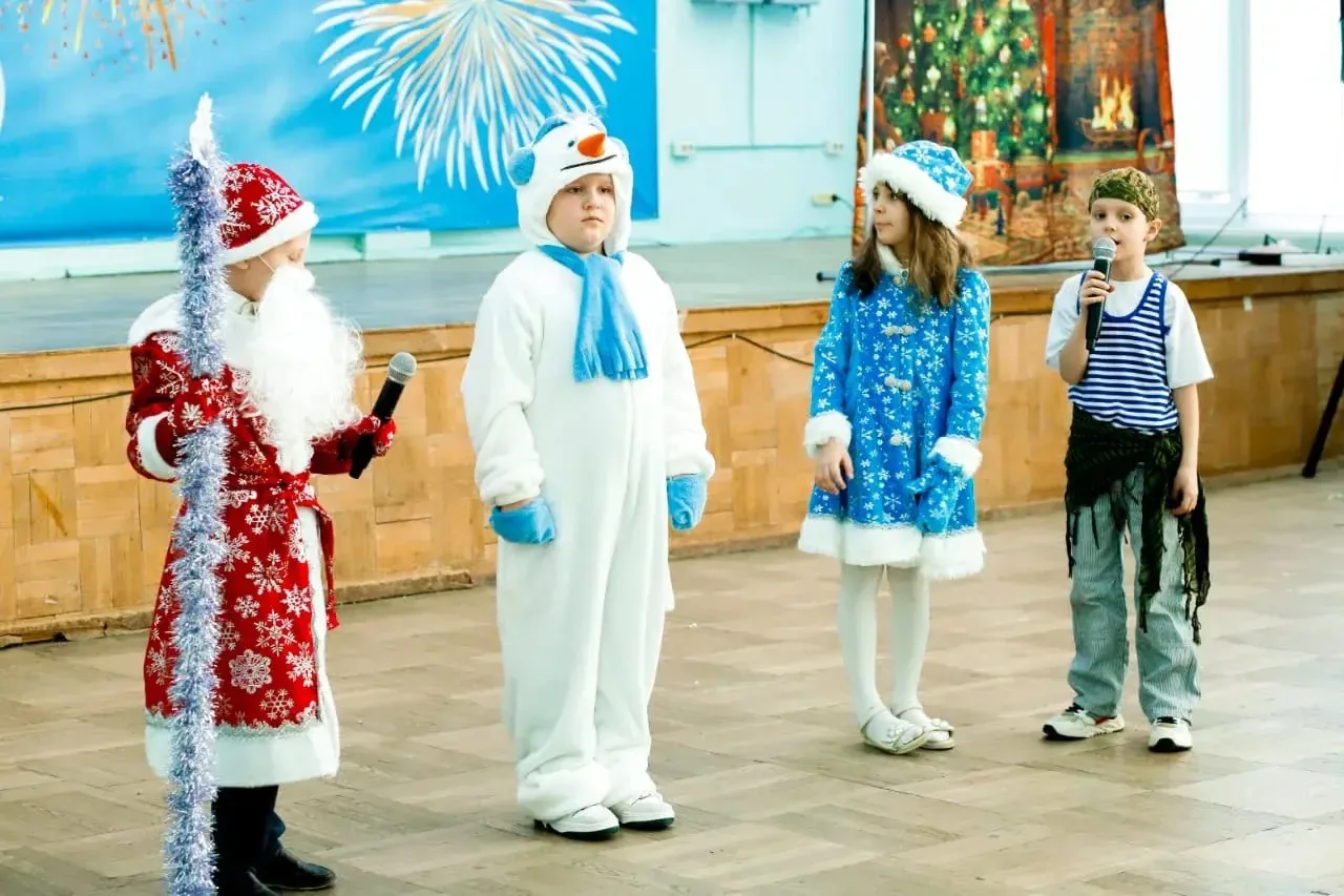 ✨❄️ Новогодняя сказка! ❄️✨  Ребята из 1 «А» класса (кл. руководитель Курамшина Р.И.) совсем недавно 