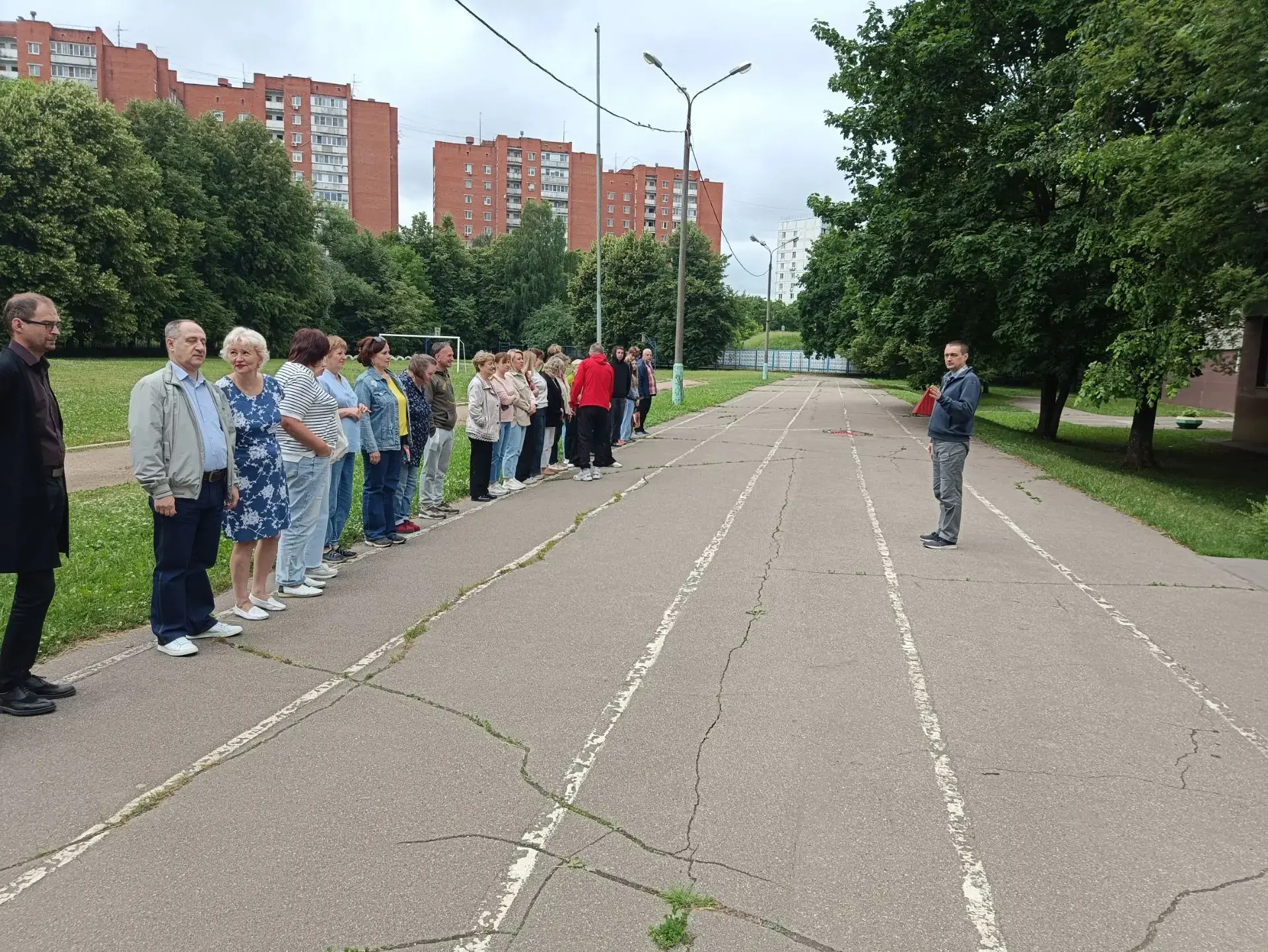 Сегодня весь наш образовательный комплекс принял участие в общеобластной тренировке по эвакуации при