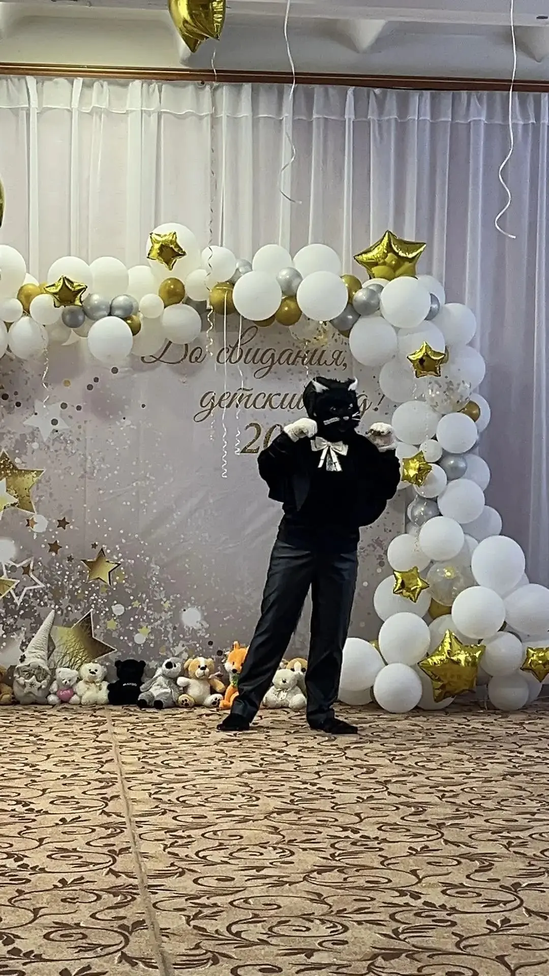 🔔🔔27 мая в подготовительной группе "Колобок" прошёл Выпускной бал! Это самый трогател...