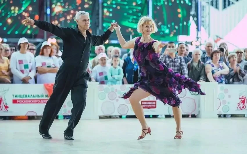 💃 Приглашаем всех в понедельник на мастер-класс по танцам в парке района Раменки!