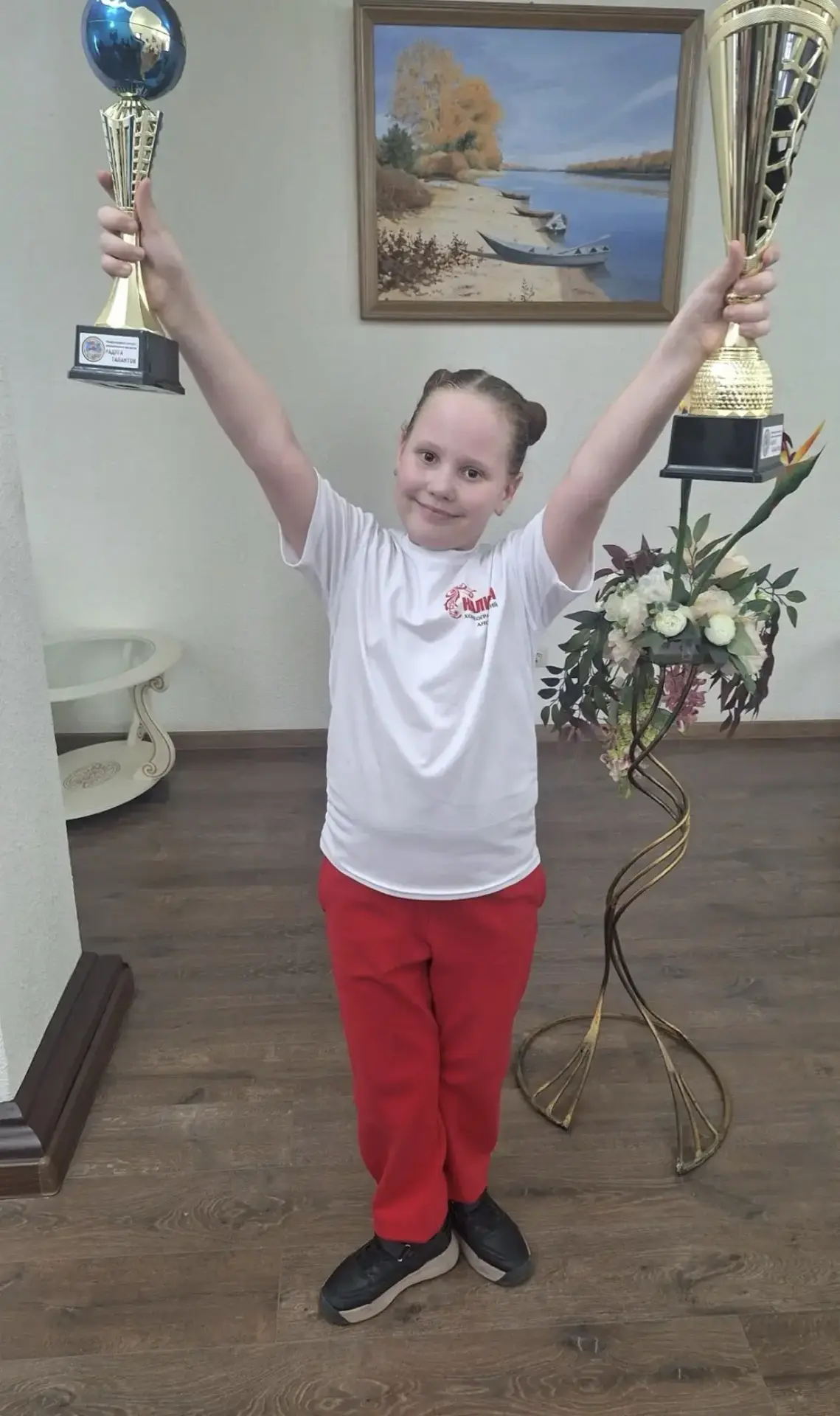 🥳 Поздравляем наших юных звёздочек с потрясающей победой! 🥳  Ученицы нашей школы показали невероятны