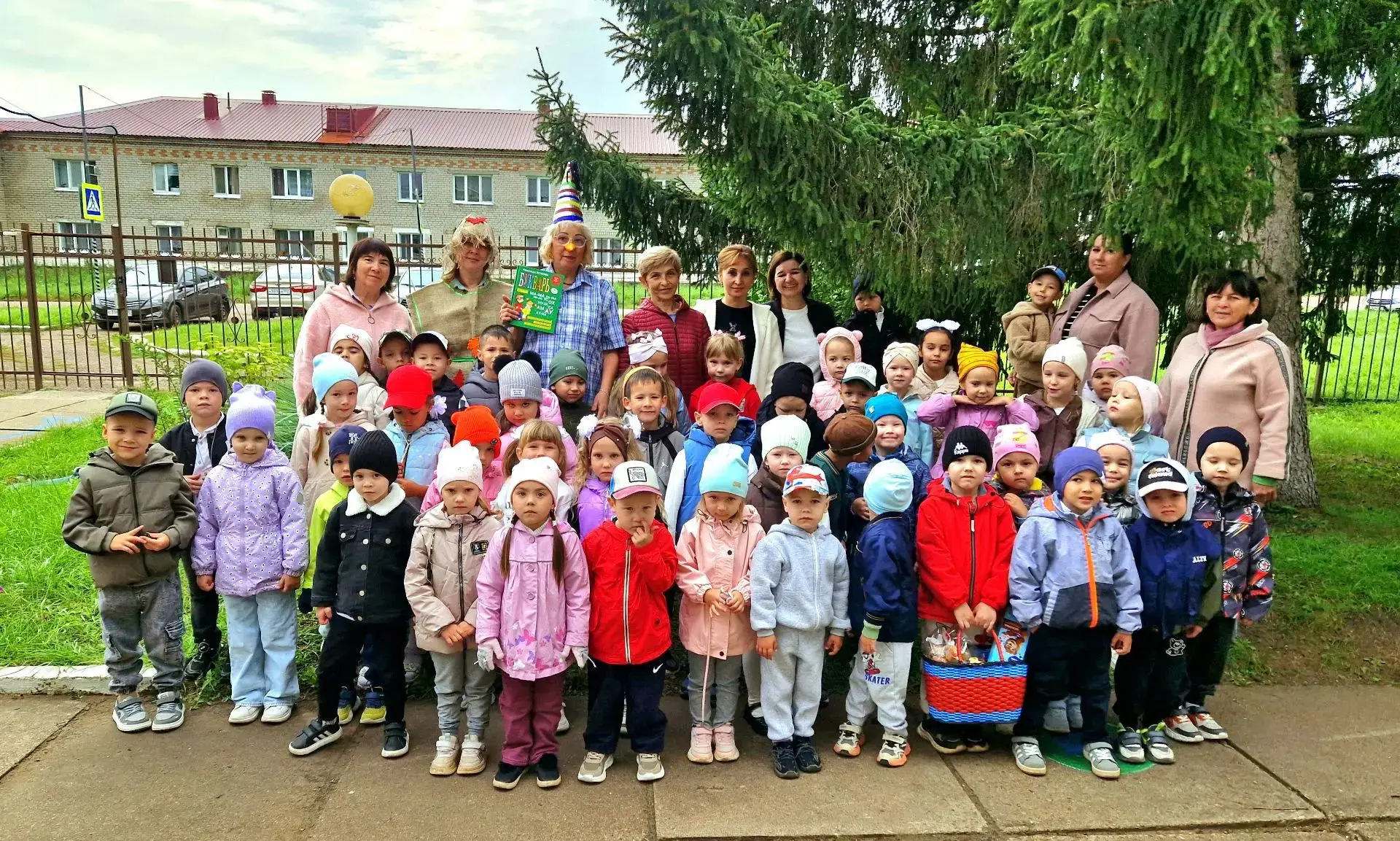 Сегодня наш детский сад превратился в настоящую страну знаний — и главным гостем стал в...