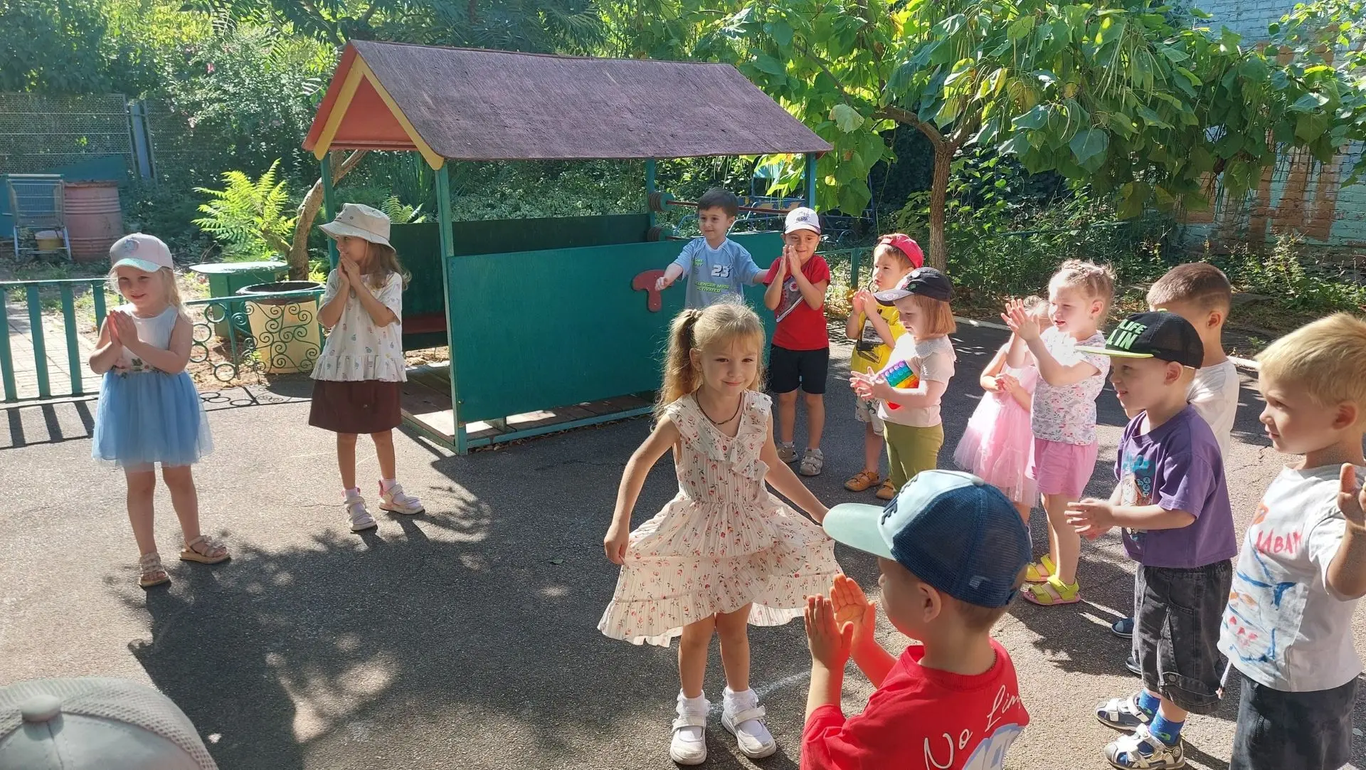 Хороводные игры на свежем воздухе☀️, что может быть веселее🙌