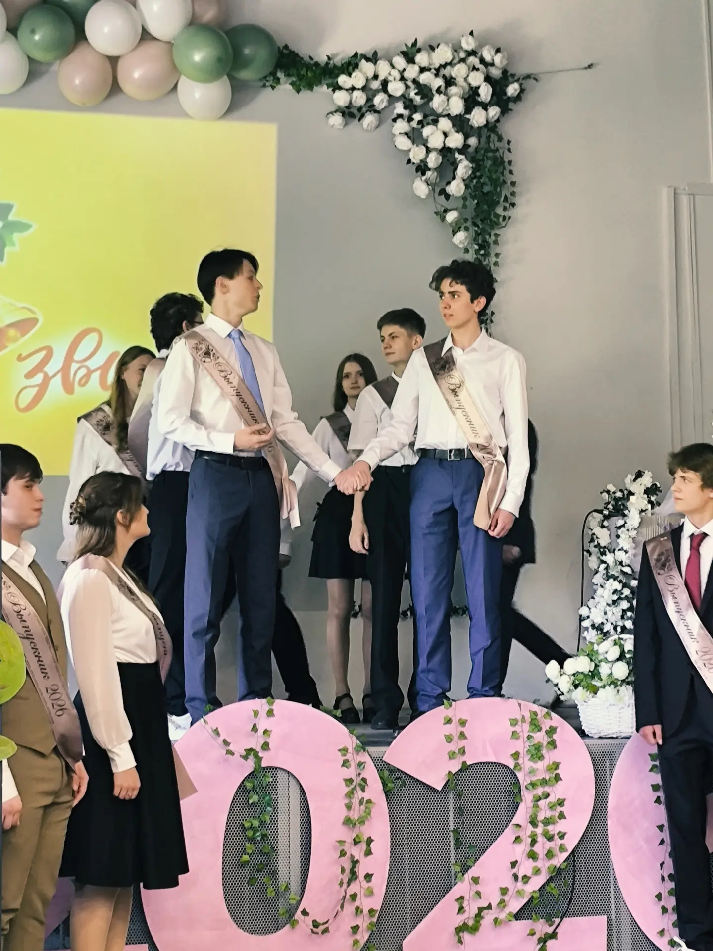#ПоследнийЗвонок2026 | Время прощаться со школой 🎓  Вчера в 3 корпусе нашей школы прозвенел Последни