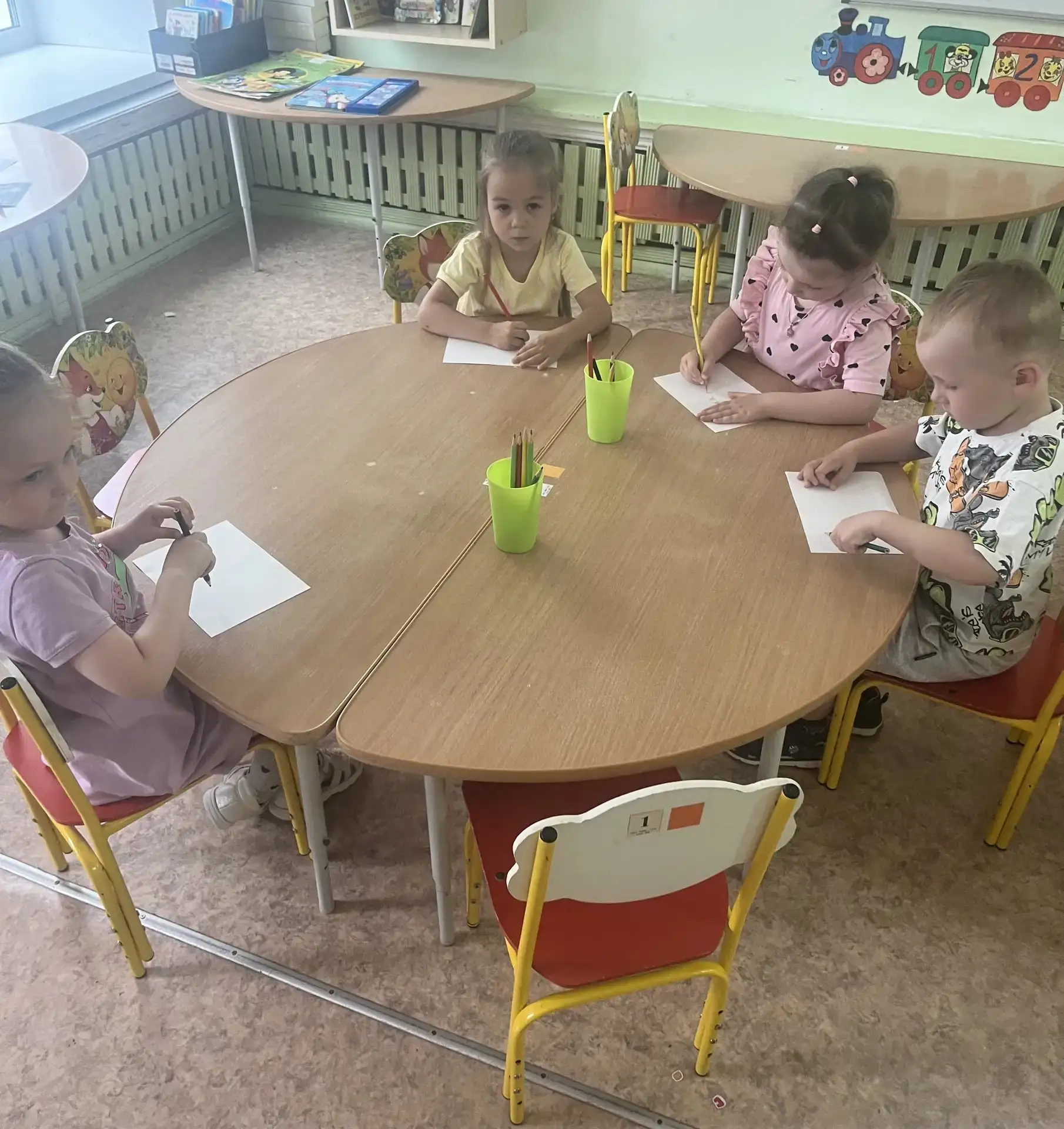 Смородина прекрасная,
