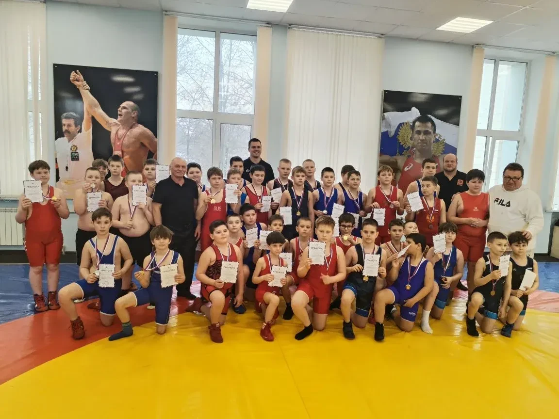 ⚡️ Регбист нашей спортивной школы — победитель соревнований по греко-римской борьбе!