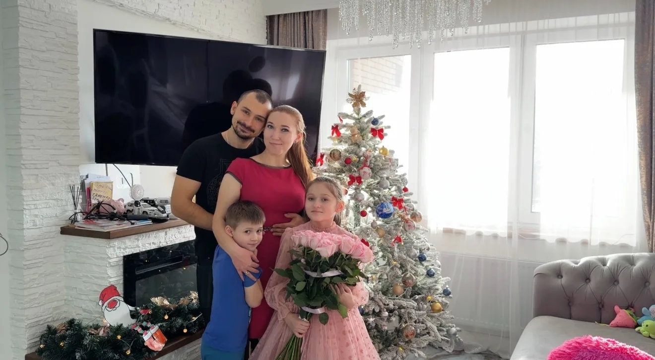 Дорогие друзья 🤗
От всей души поздравляем вас с Днём семьи, любви и верности!
Этот праздник напомин