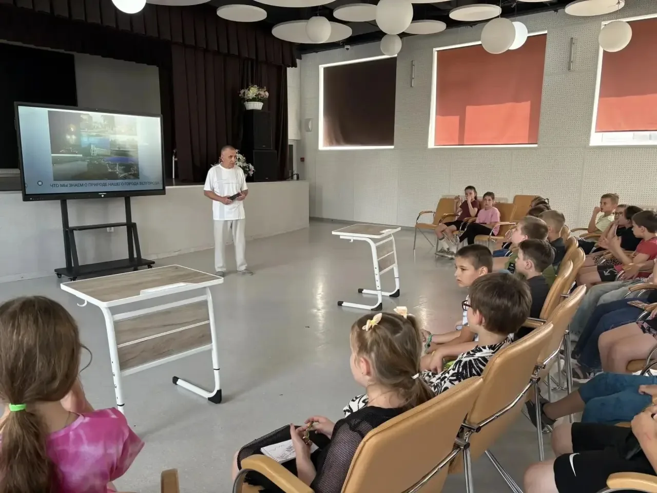 🌿 Воспитанники лагеря «Мирный» познакомились с природным наследием Белгородчины

📚 Гостями лагеря 