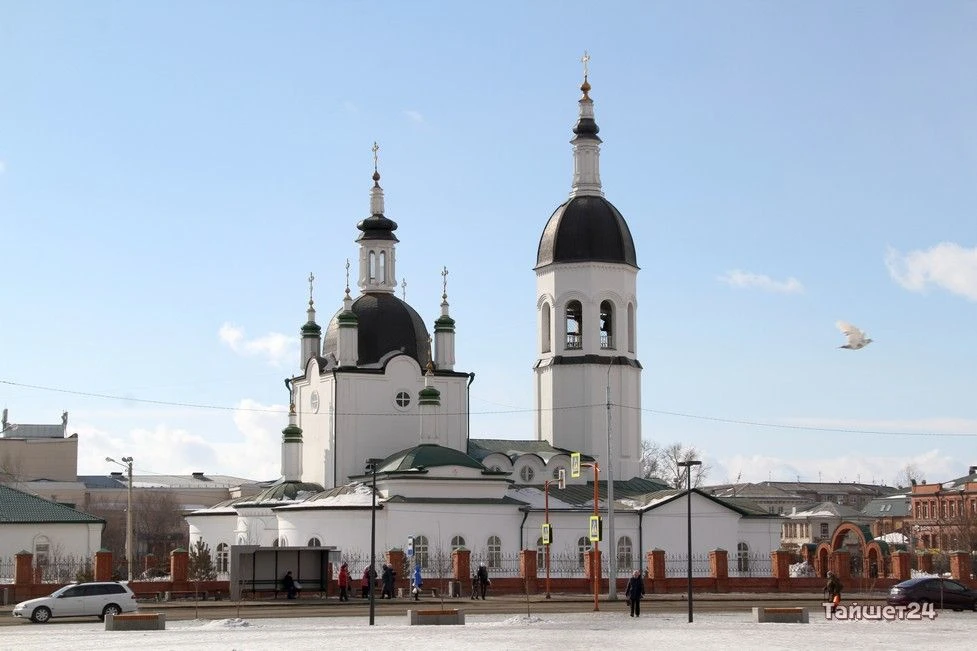 ‼️ Нападение в школе в Канске: из-за семиклассницы пострадали девять человек