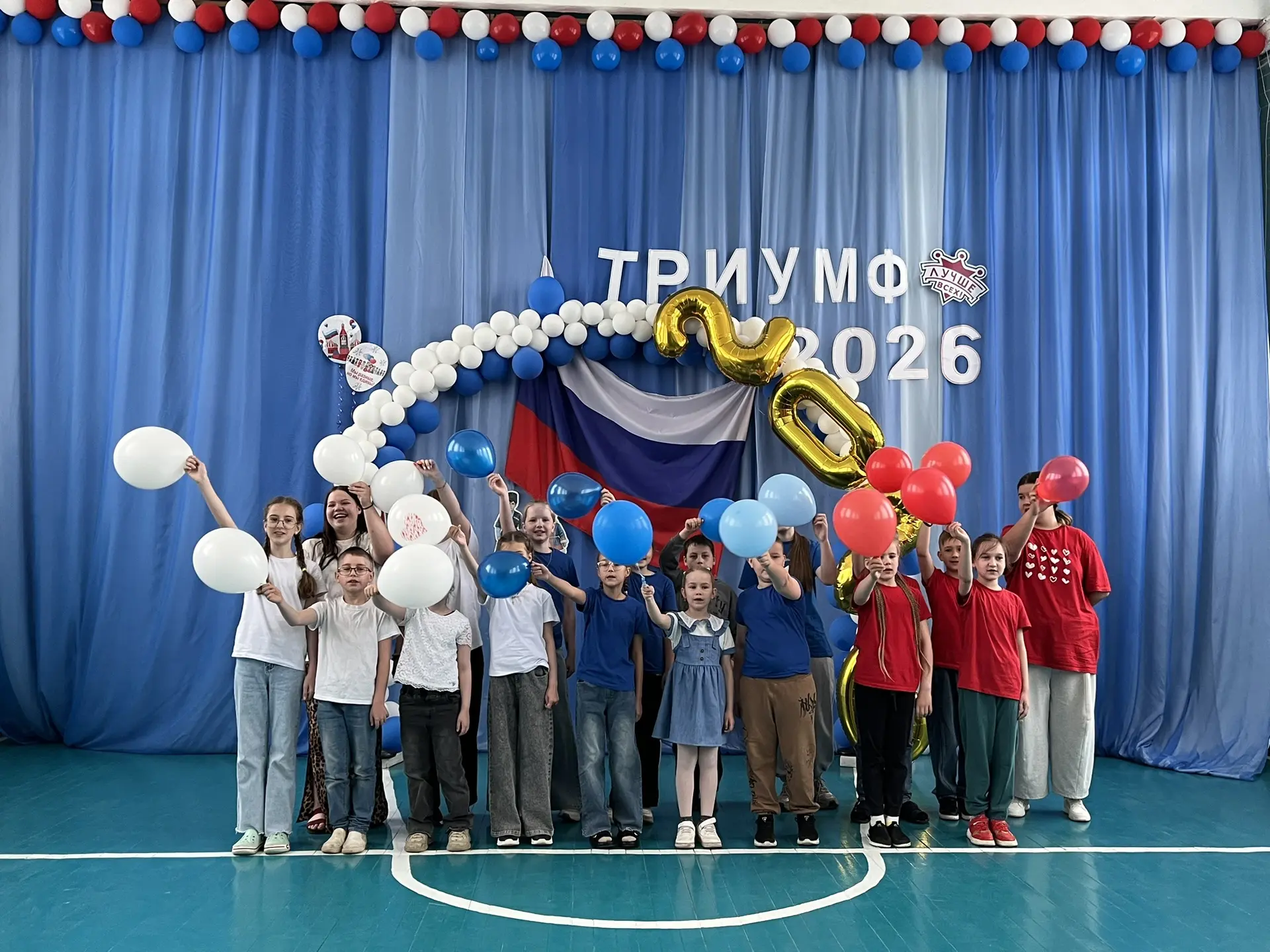 🇷🇺 В России есть представители разных поколений, разных профессий, разных национально...