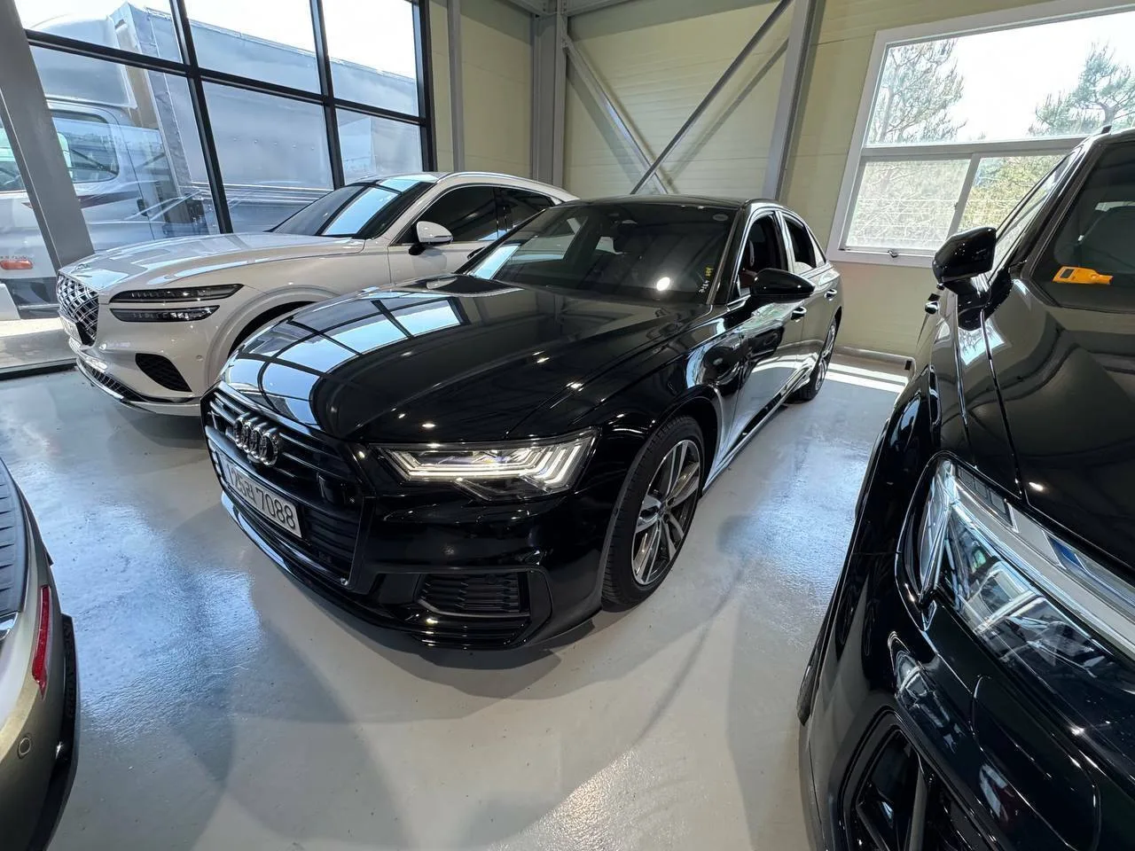 ✨ Дорогие друзья! Показываем пример доставки Audi A6 из Южной Кореи в Москву для нашего клиента.

Ав