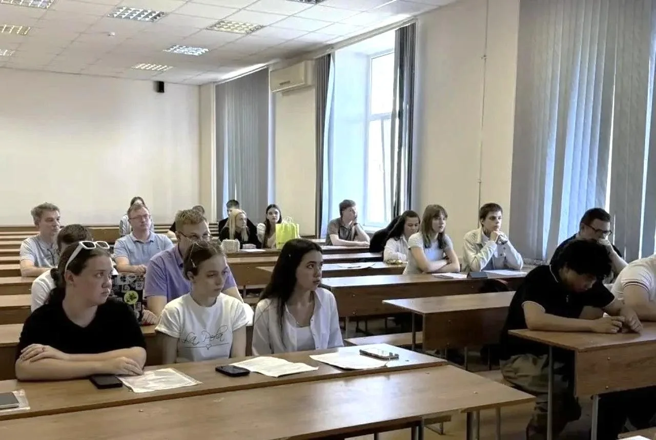 🕯️ Память, которую нельзя забыть: в ВолГАУ говорили об итогах и значении Великой Победы  20 мая в ун