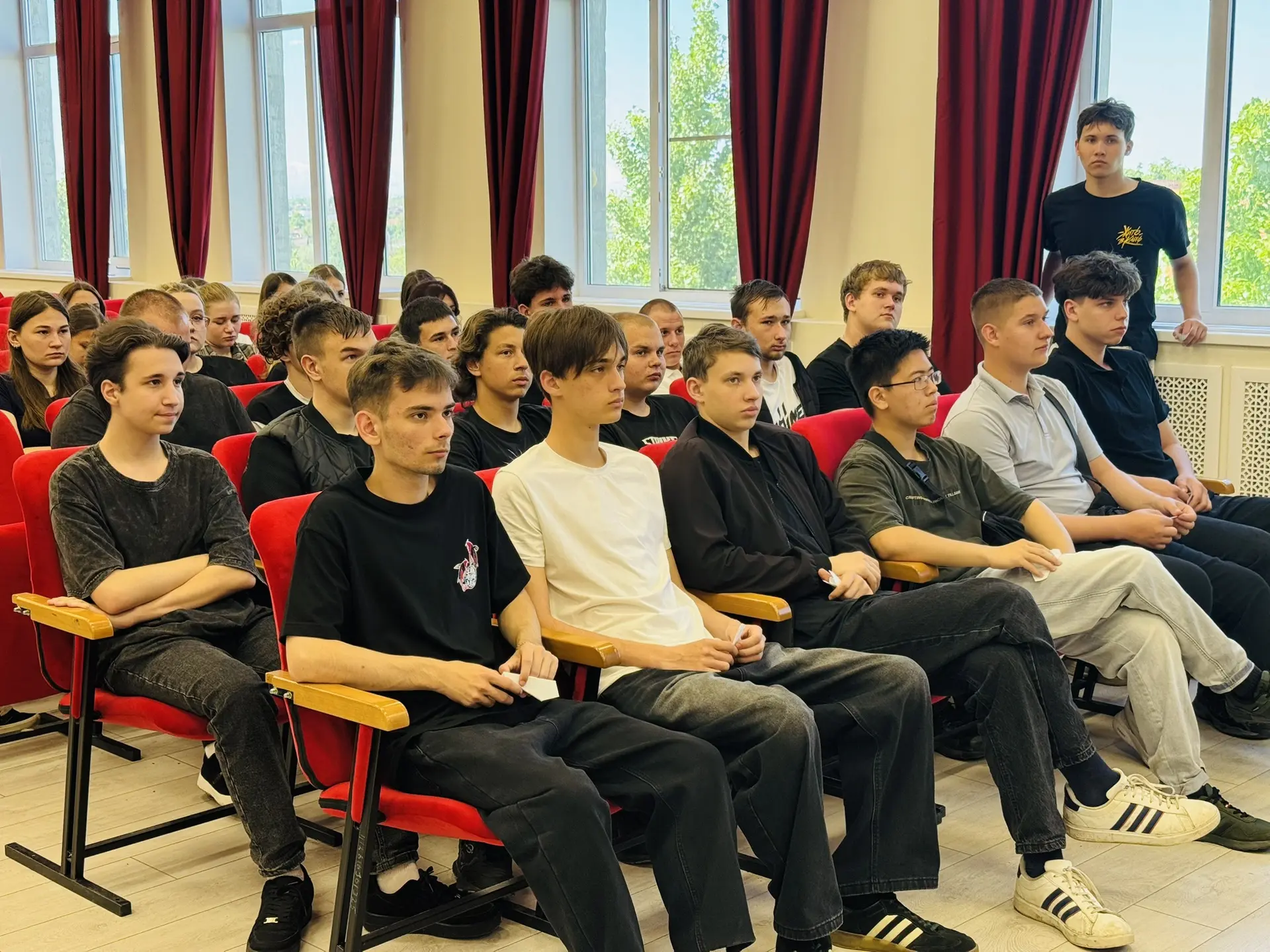 Важная встреча в Кореновском политехническом техникуме: обсуждение последствий употребления алкоголя
