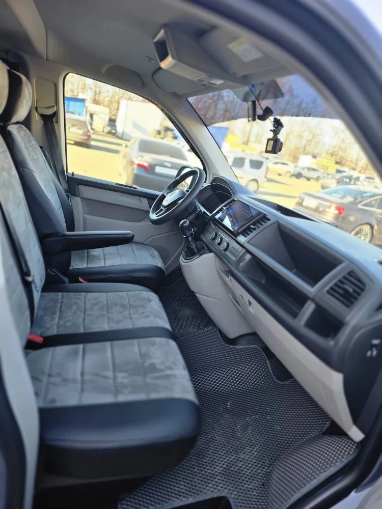 Volkswagen Caravelle 2019 г. ✅️ В идеальном состоянии! ✅️ В заводском окрасе. ✅️ Пробег 90 тыс. км. 