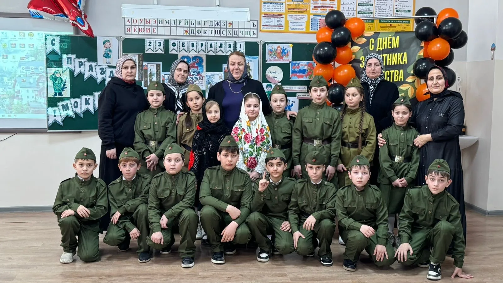 С целью формирования  у учащихся образа защитника своего Отечества, воспитания патриотизма и уважени
