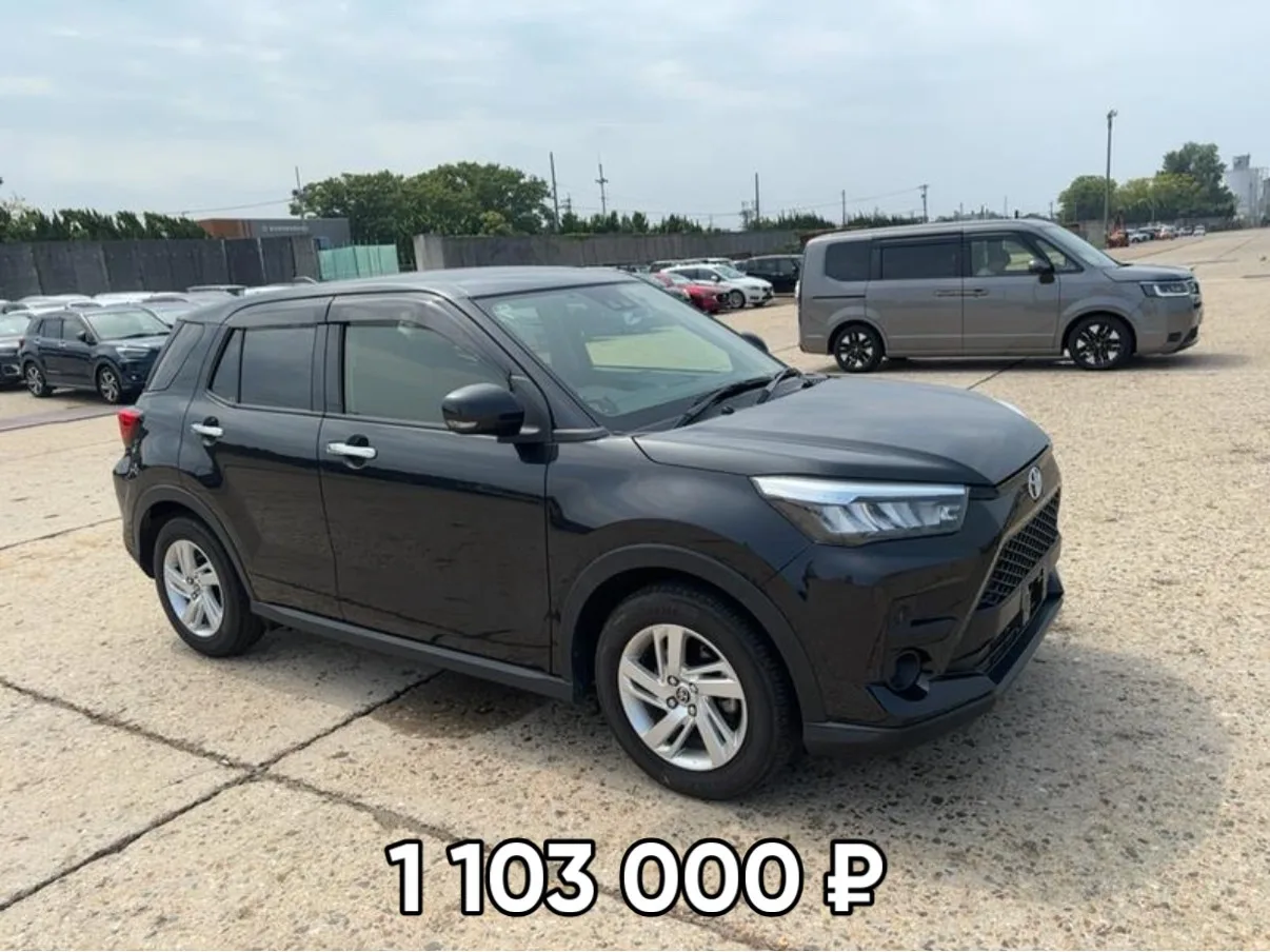 Купили Toyota Raize 2020 года для Алексея из Томска ✅

Авто со следующими характеристиками:

▫️Объём