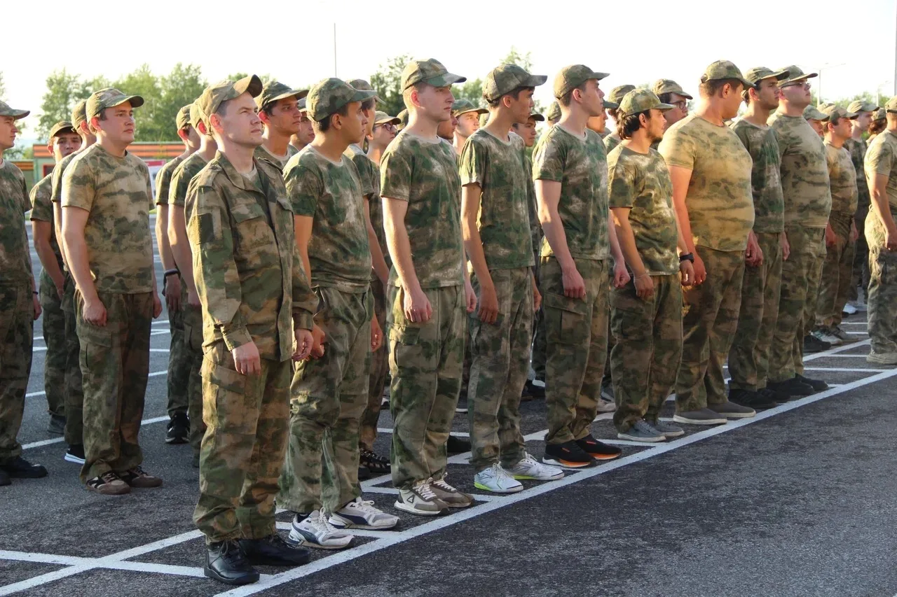 Второй день регионального этапа военно-патриотических сборов «Гвардеец» выдался по-настоящему насыще
