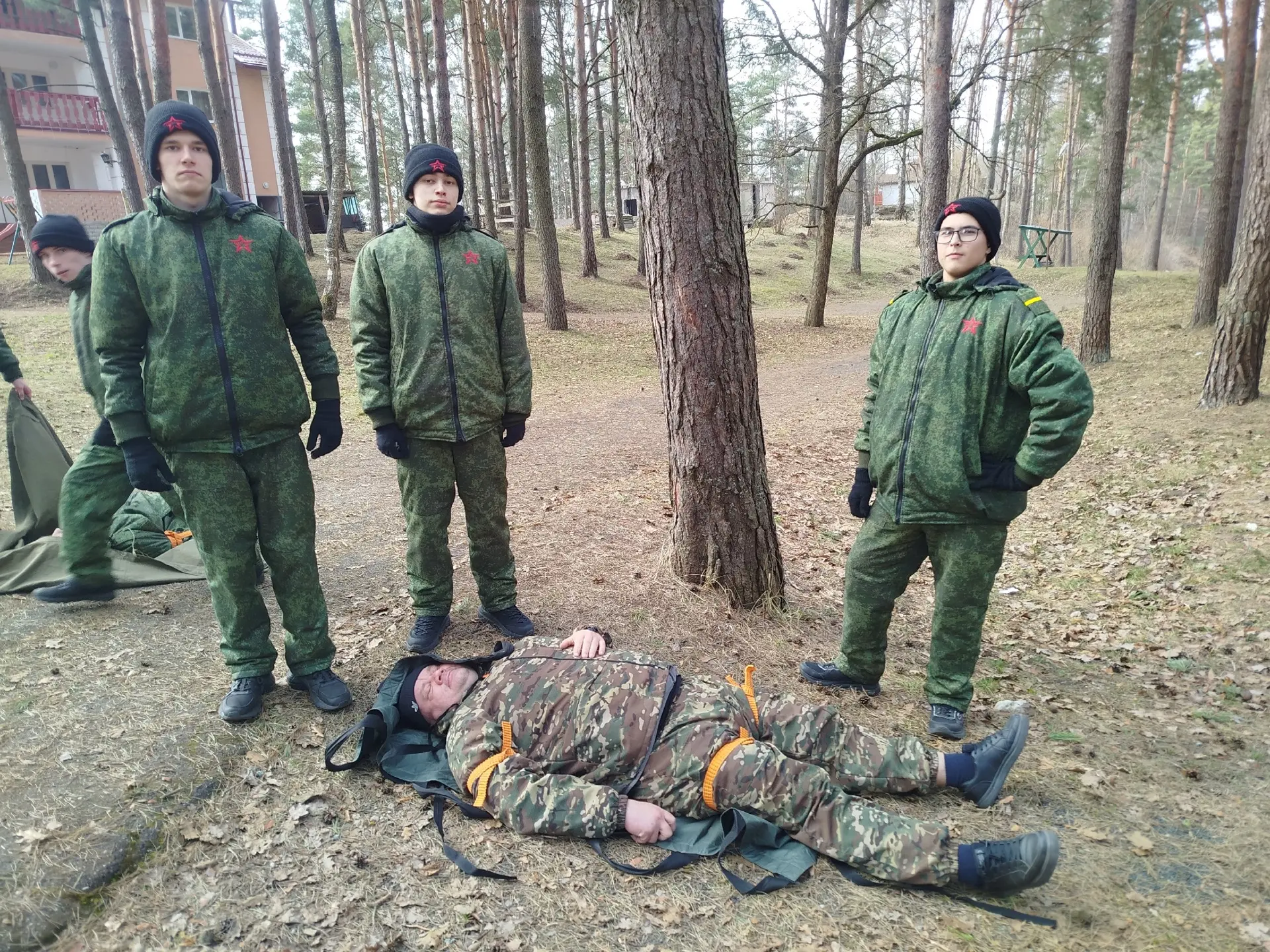 Третий день учебных сборов    Курсанты уже полностью адаптировались к распорядку дня. Занятия идут с